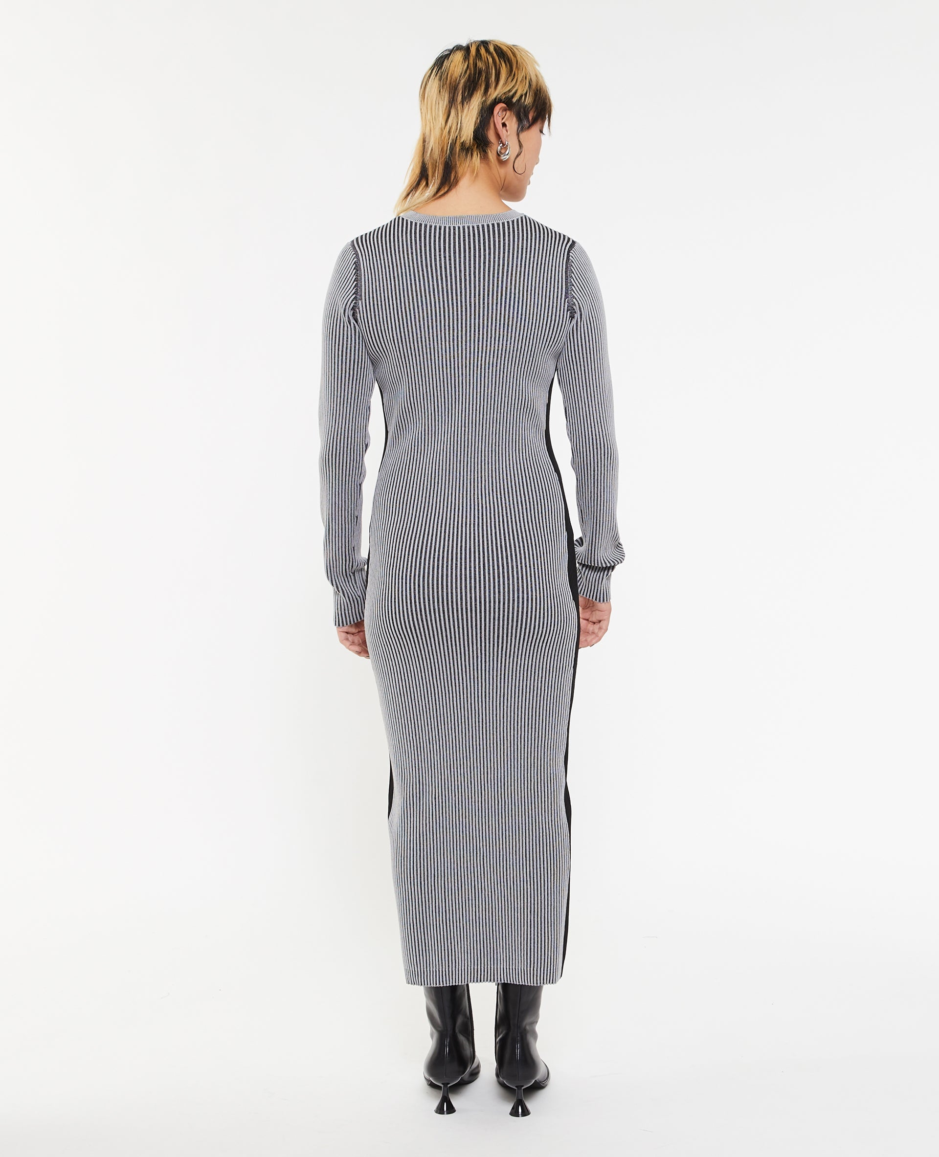 Robe longue en maille avec effet vanisé