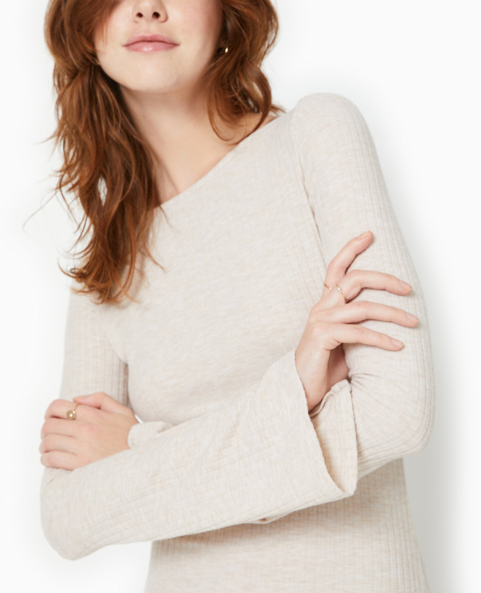 Robe longue évasée en maille côtelée