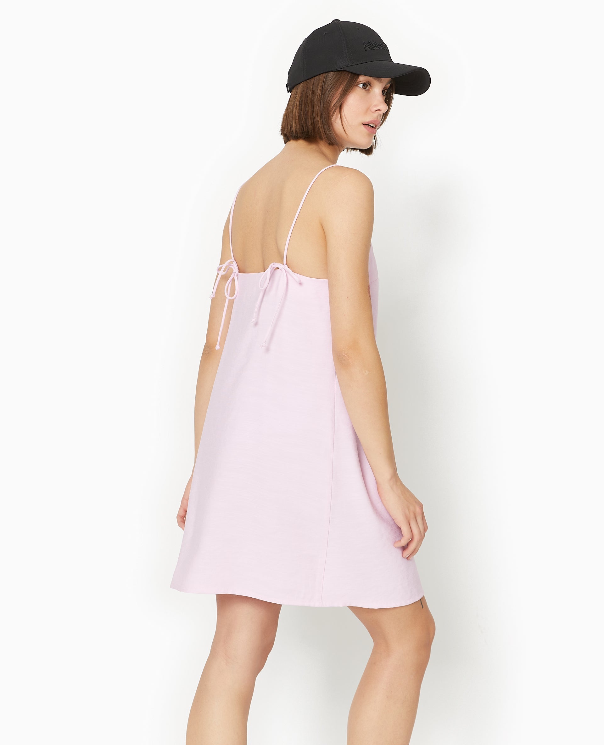 Robe courte avec bretelles à nouer