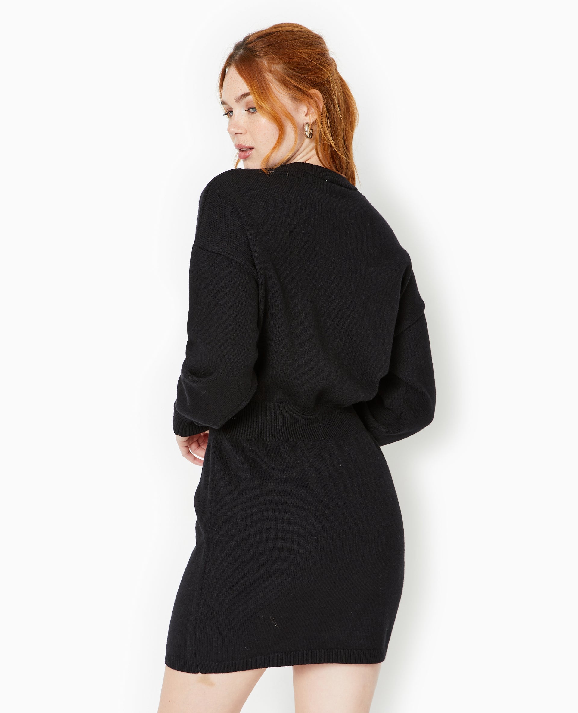 Robe en maille avec taille marquée
