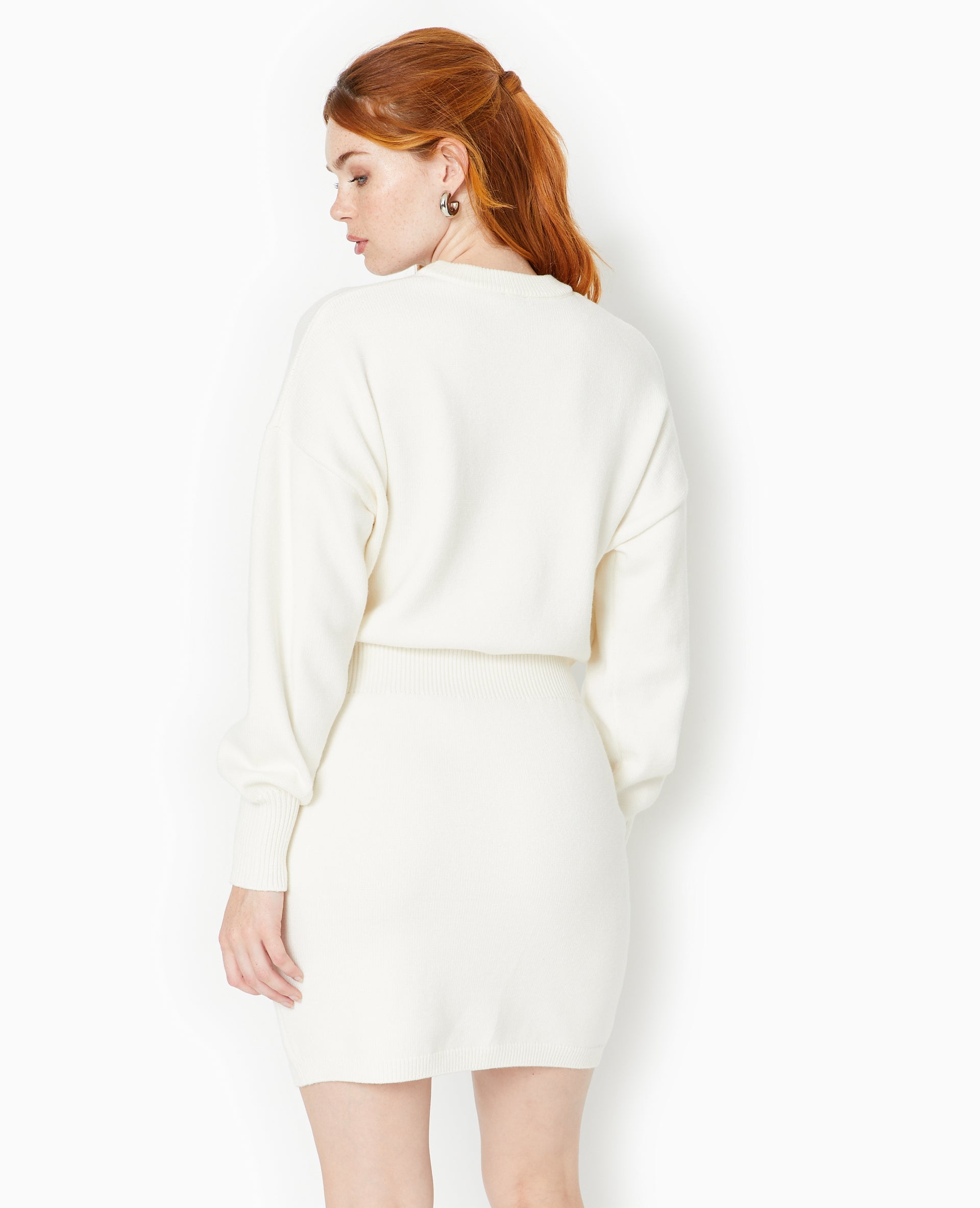 Robe en maille avec taille marquée