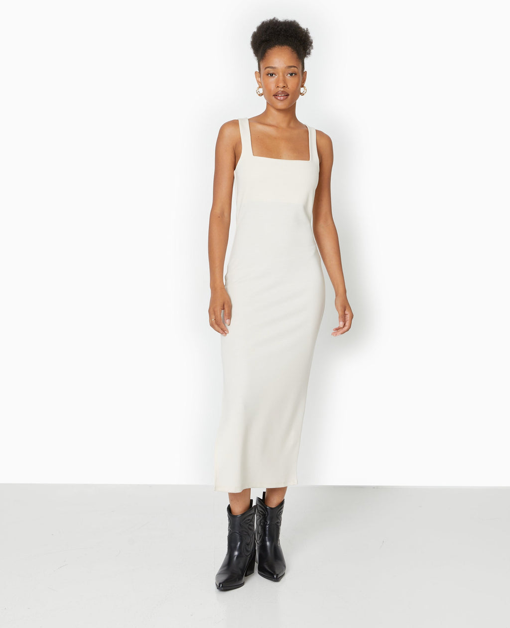 Robe longue et moulante en maille