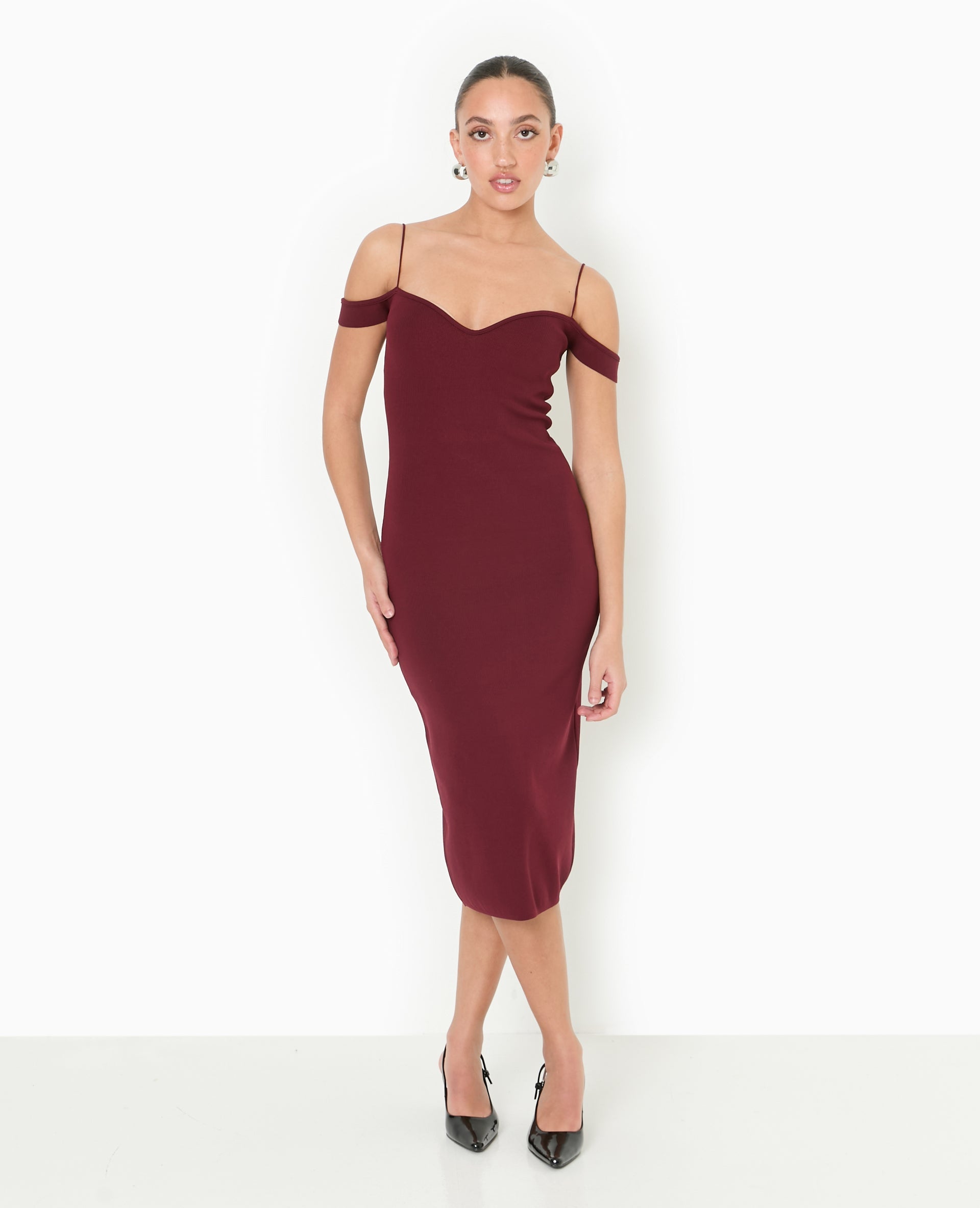 Robe en maille encolure Bardot