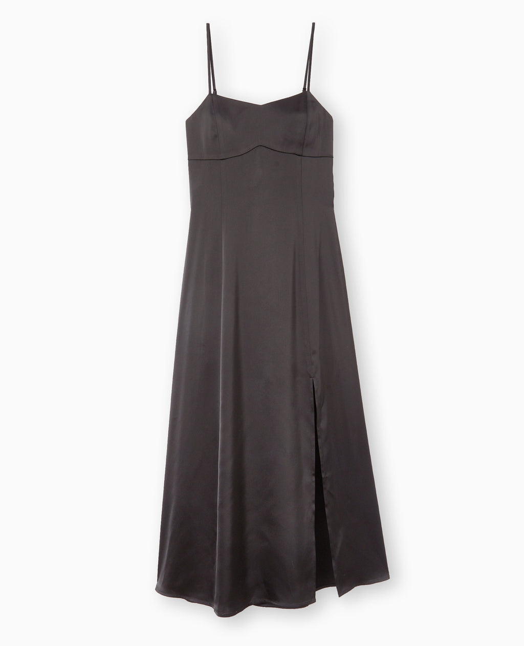 Robe longue et évasée en tissu satiné