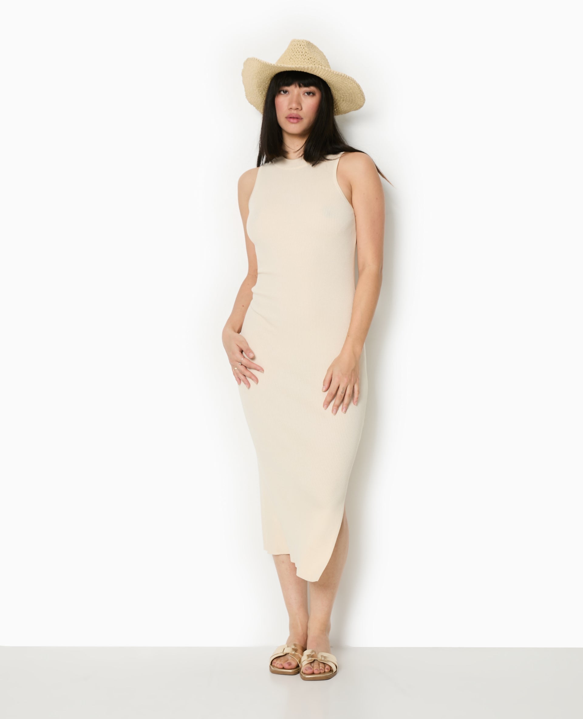 Robe longue et moulante en maille côtelée