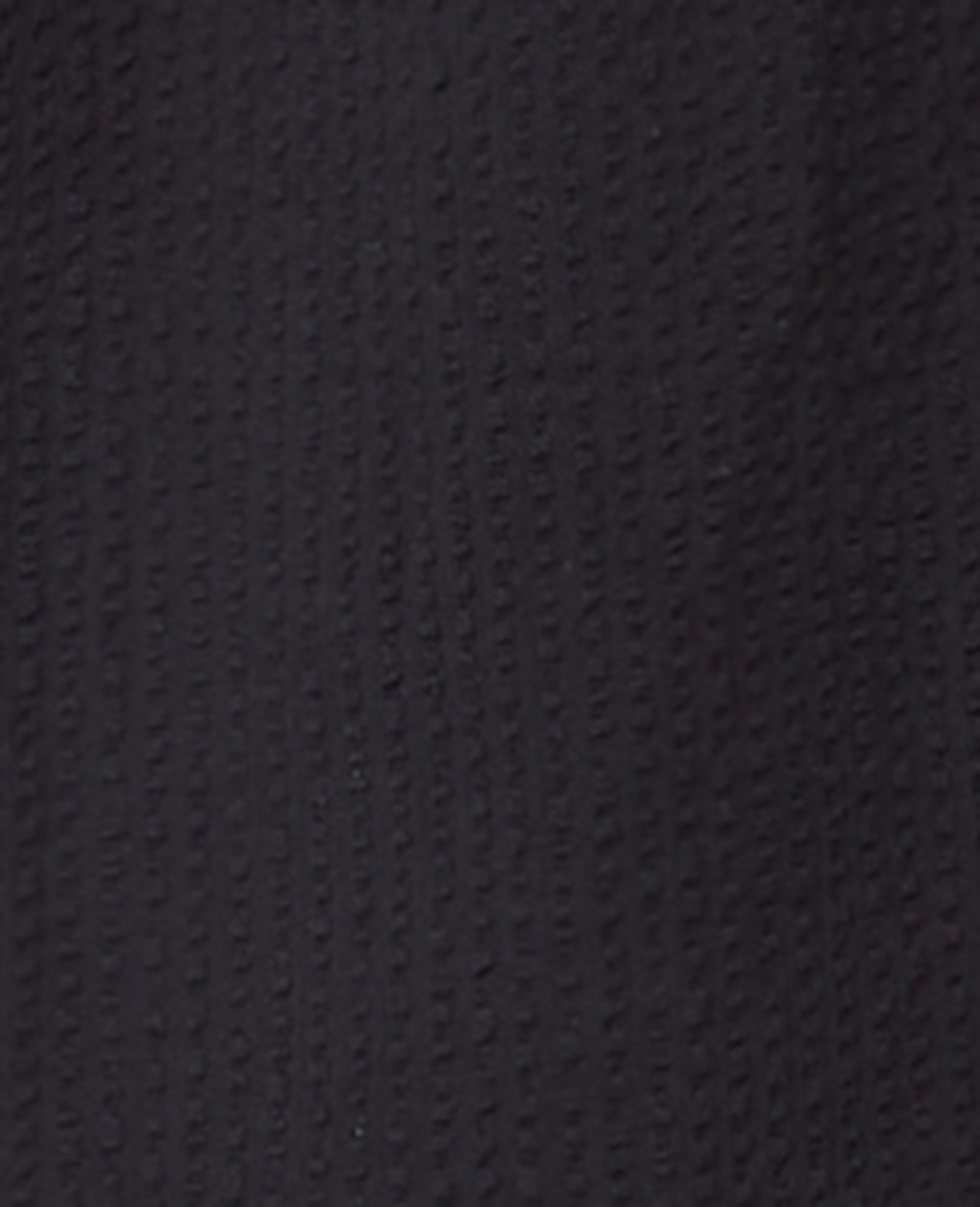 Robe courte en tissu gaufré avec dentelle