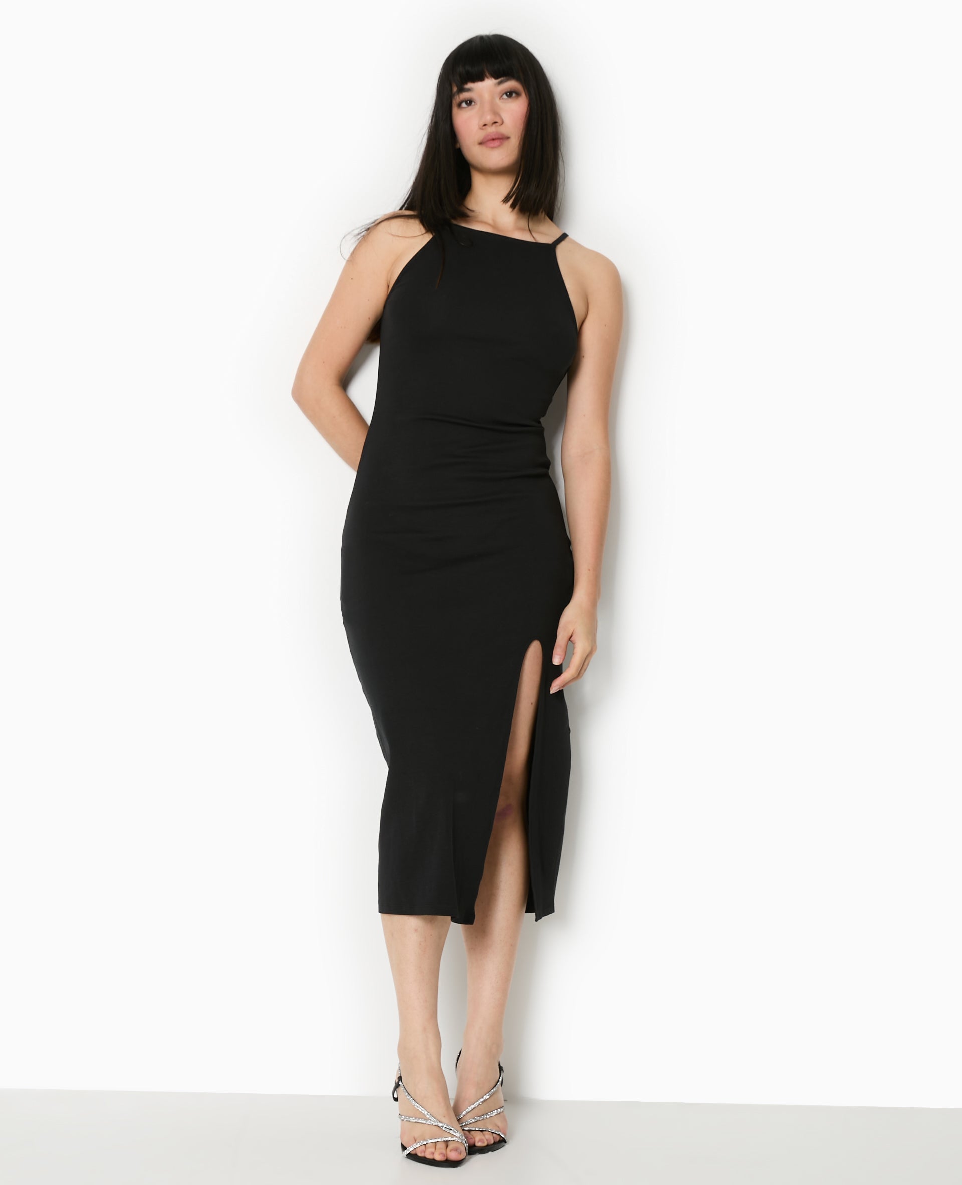 Robe longue à bretelles avec fente