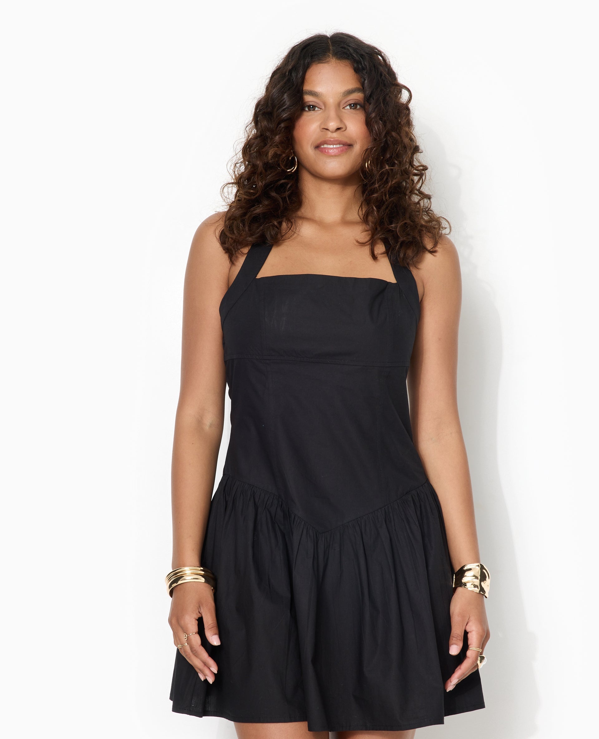 Robe courte dos-nu