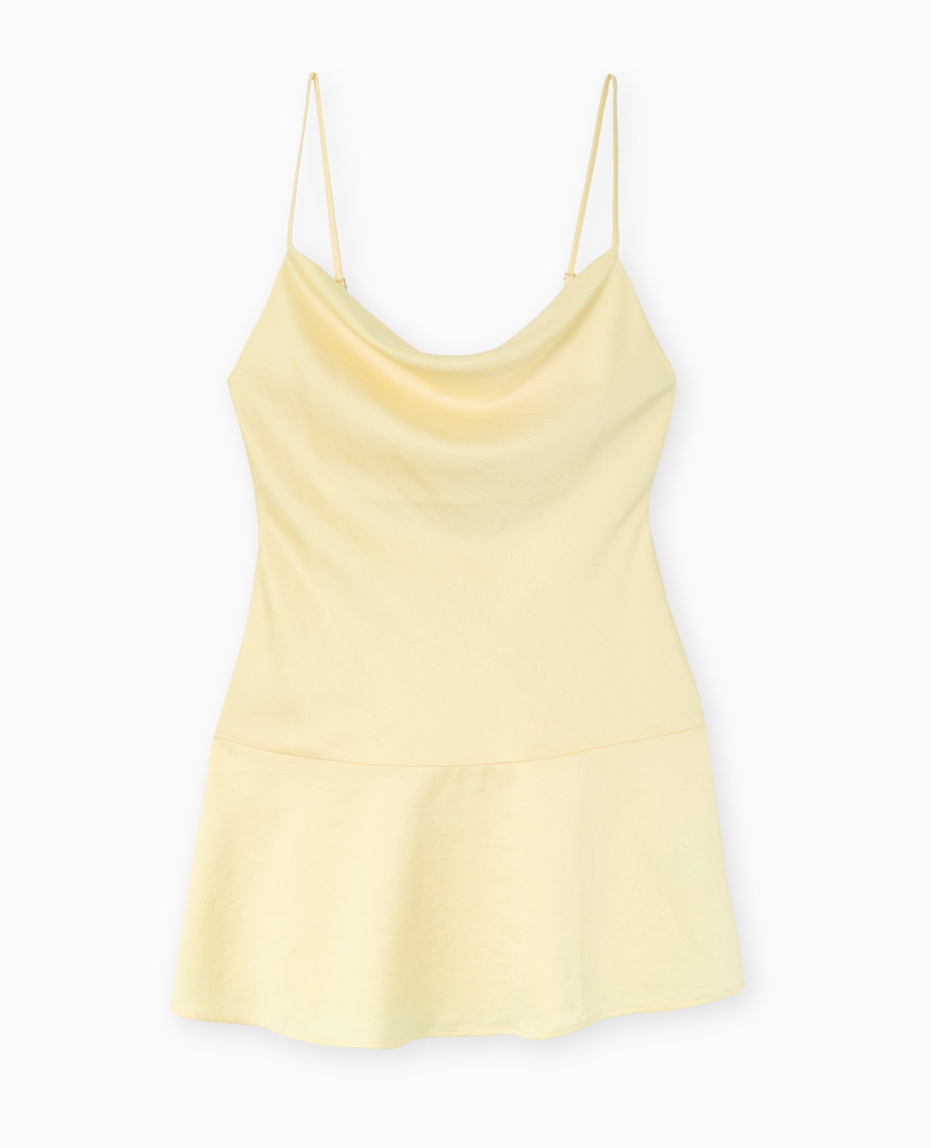 Robe courte en tissu satiné col bénitier