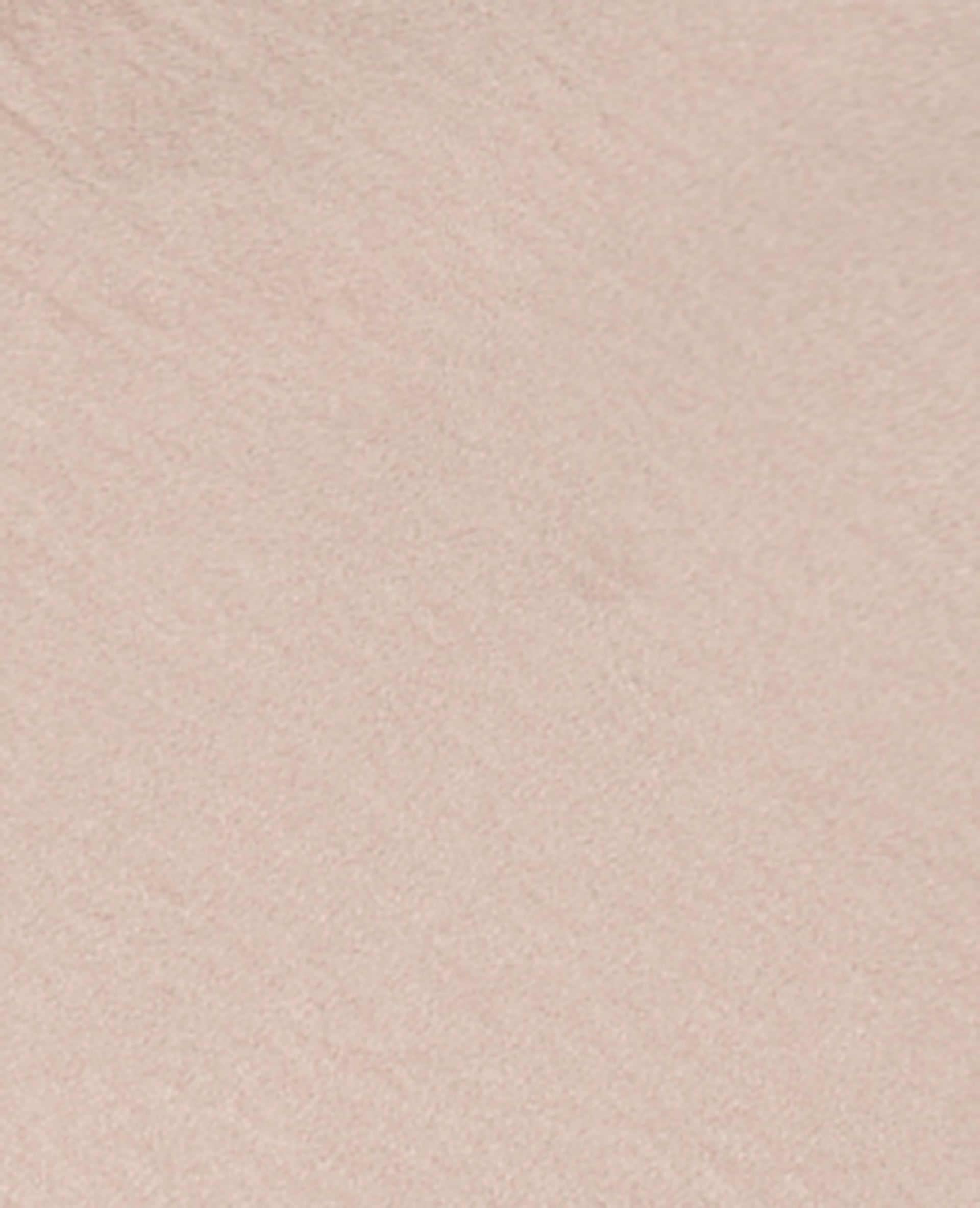 Robe courte en tissu satiné col bénitier