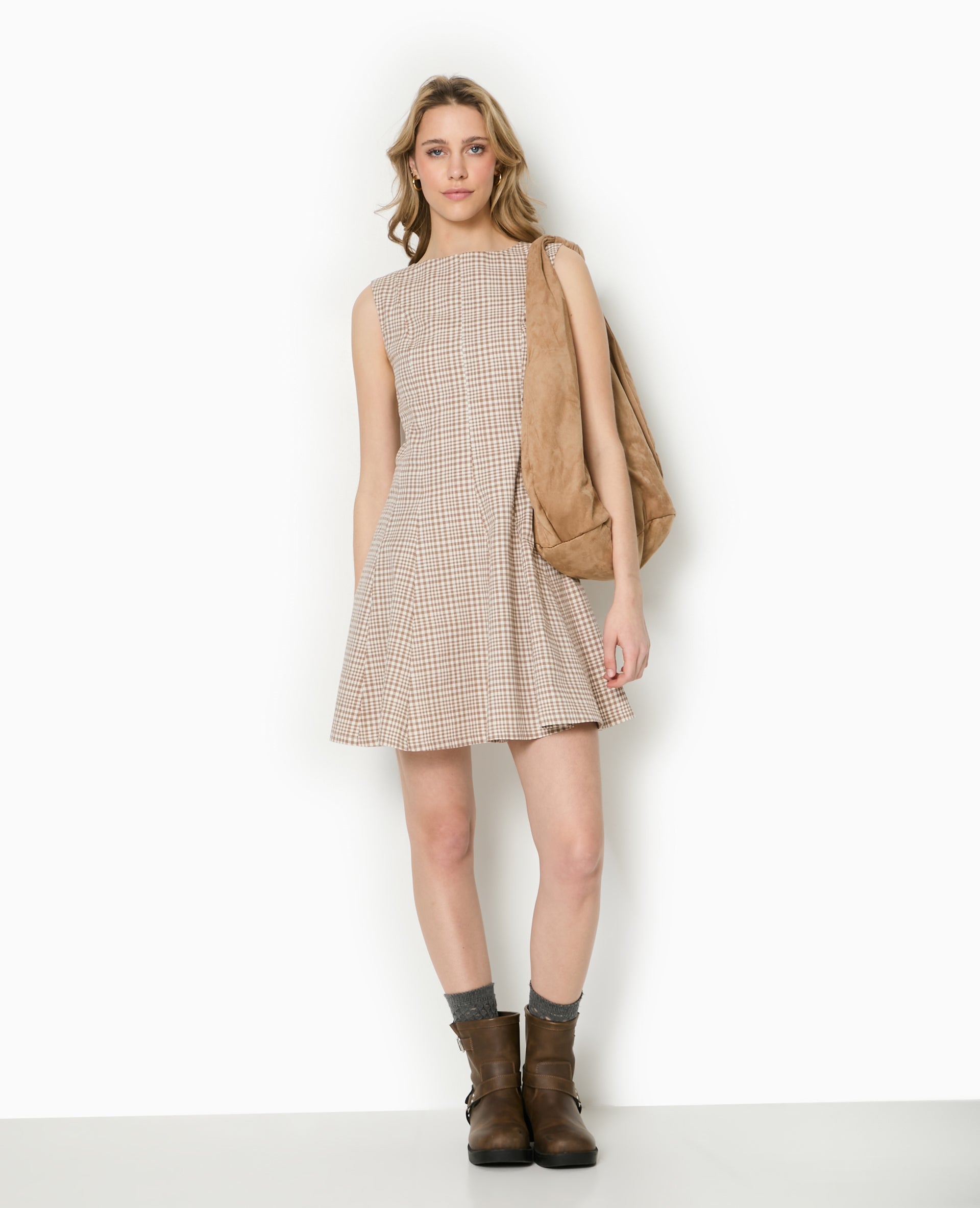 Robe courte patineuse motif carreaux