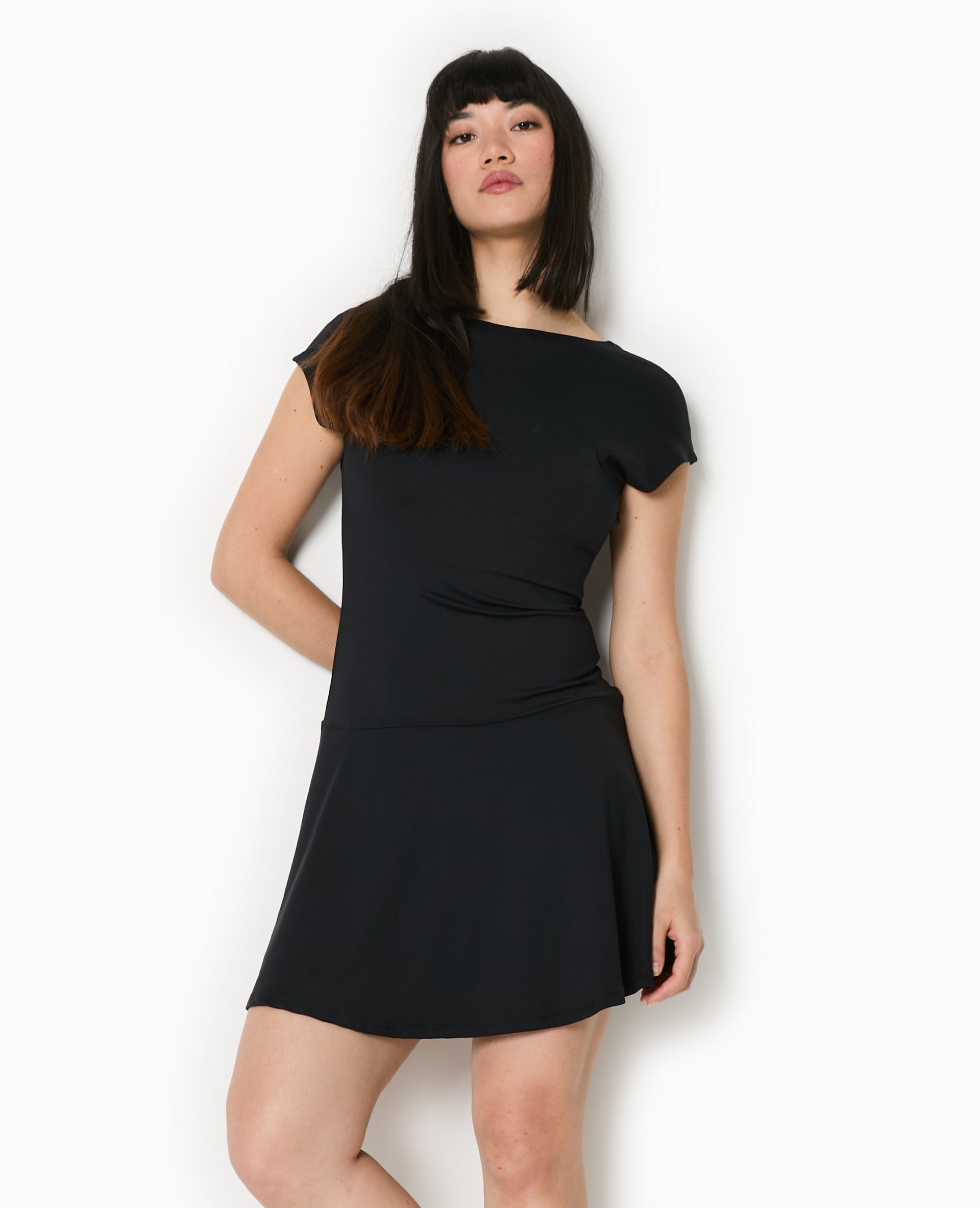 Robe patineuse avec dos nu