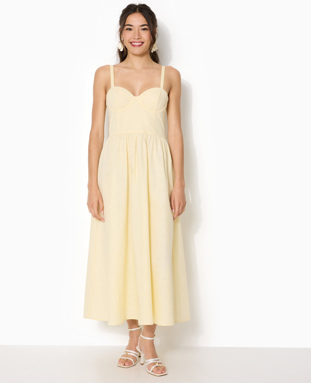 Robe longue encolure balconnet