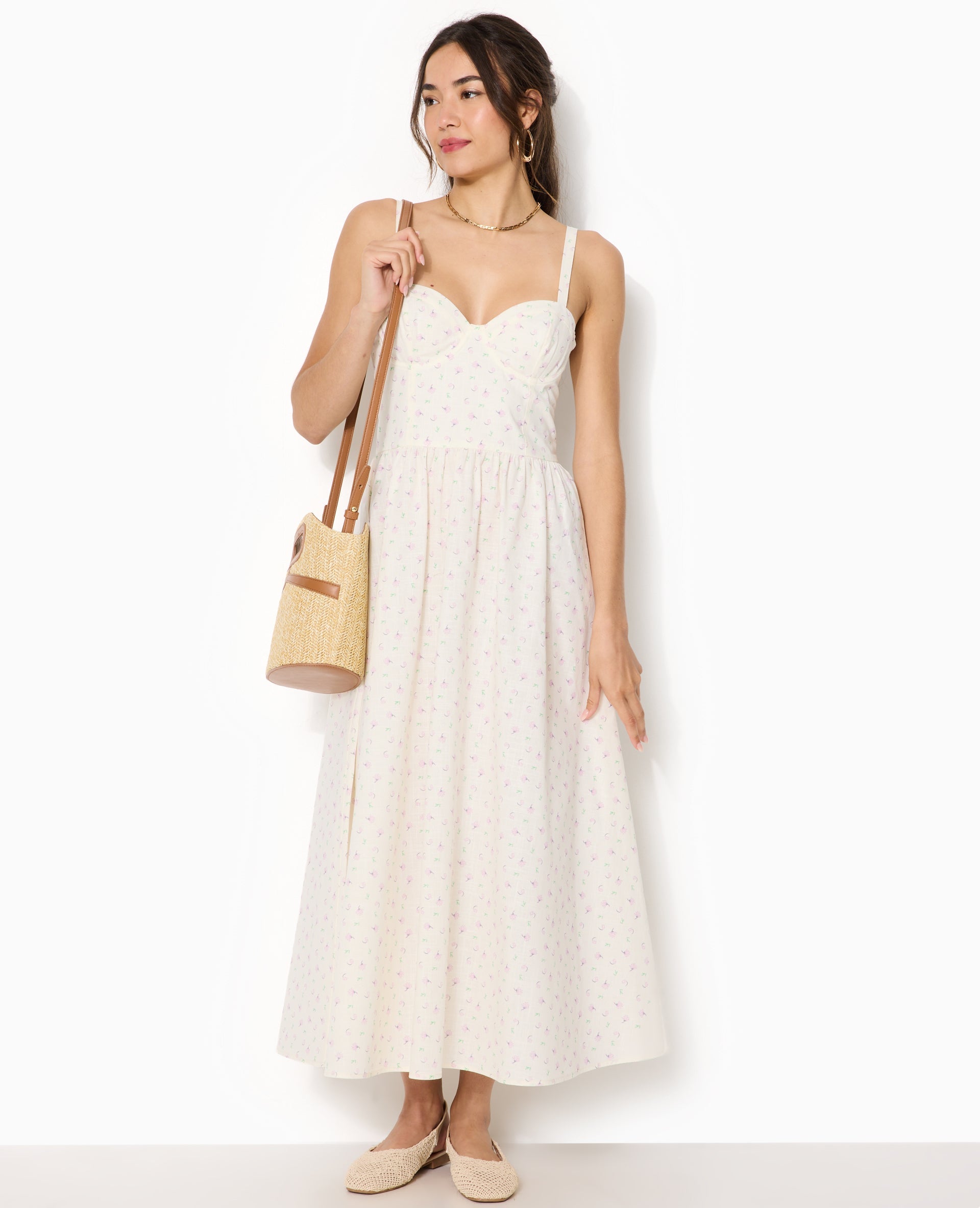 Robe longue encolure balconnet motif fleurs