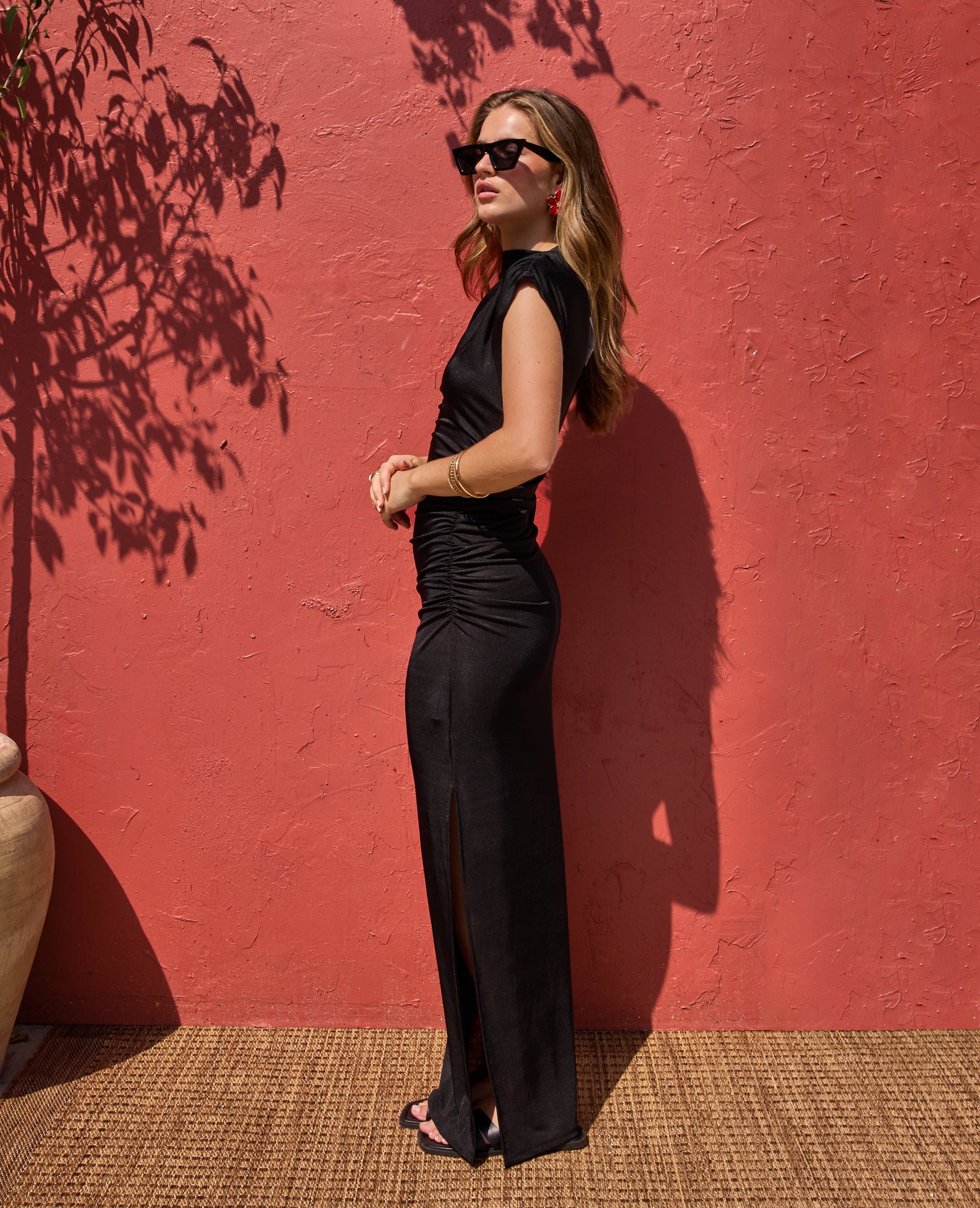 Robe longue en maille avec fronces et drapés