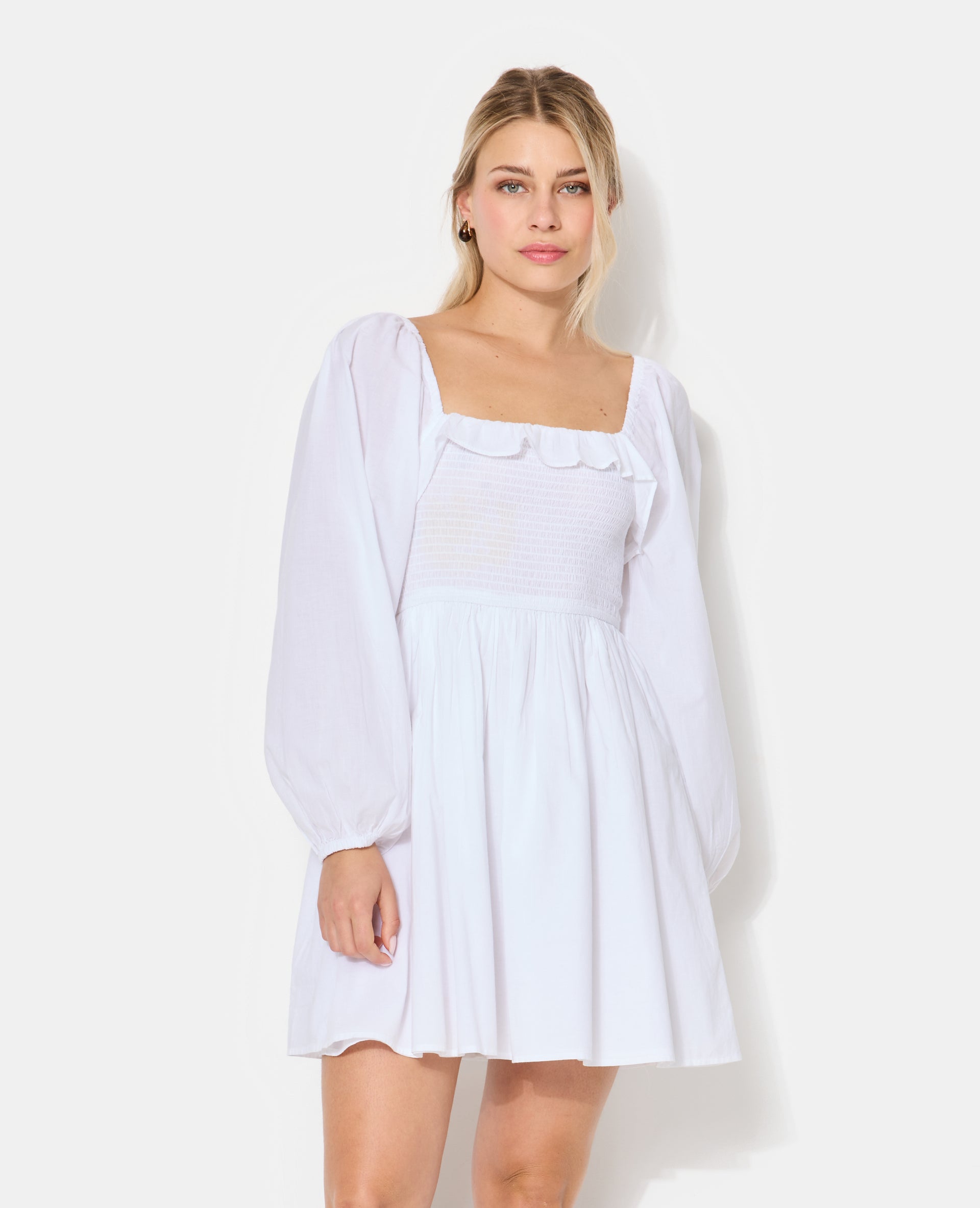Robe courte en popeline avec manches ballons