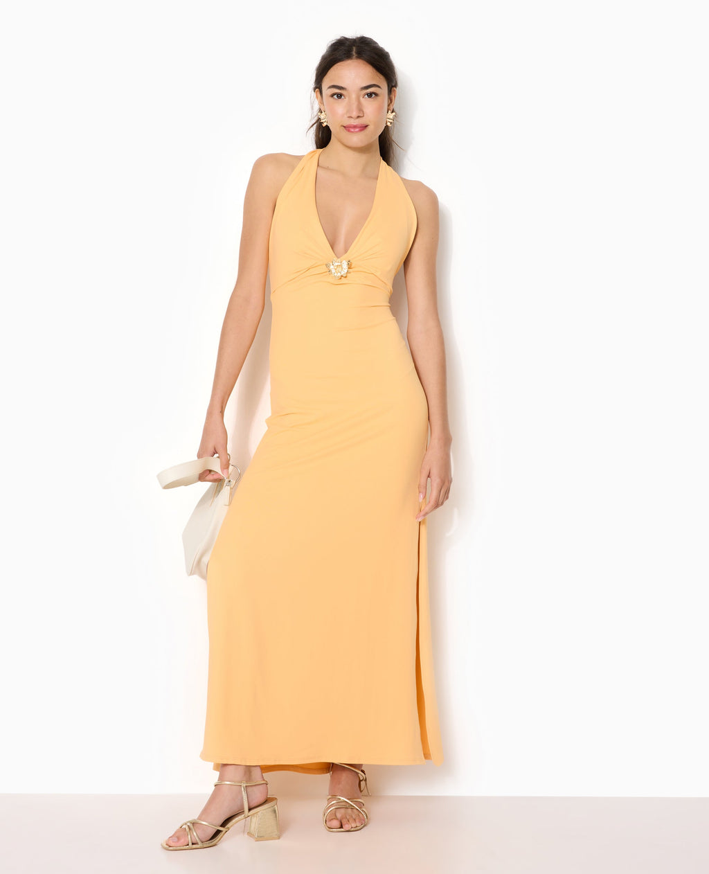 Robe longue dos-nu avec déco bijou fleur