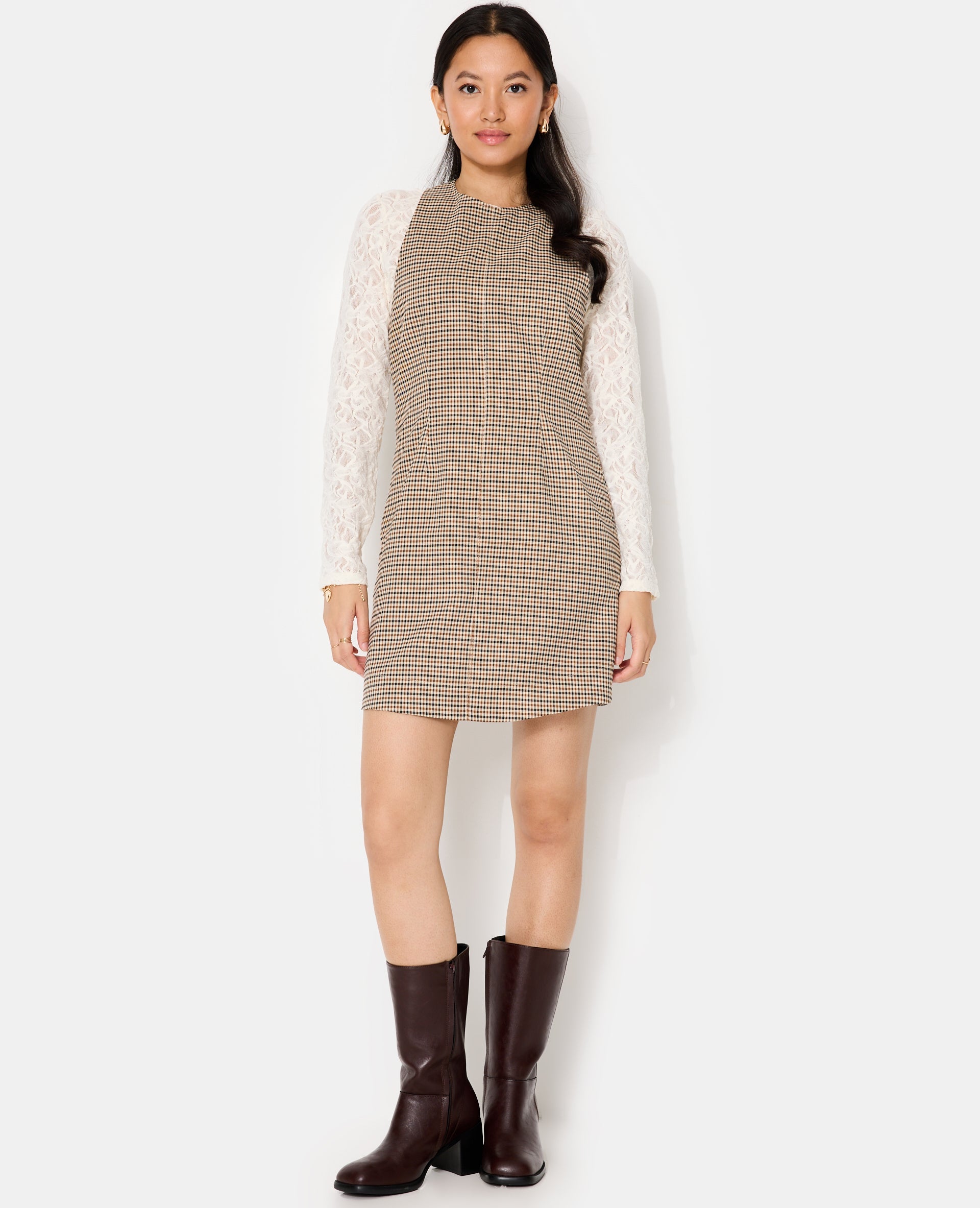 Robe courte larges emmanchures motif carreaux