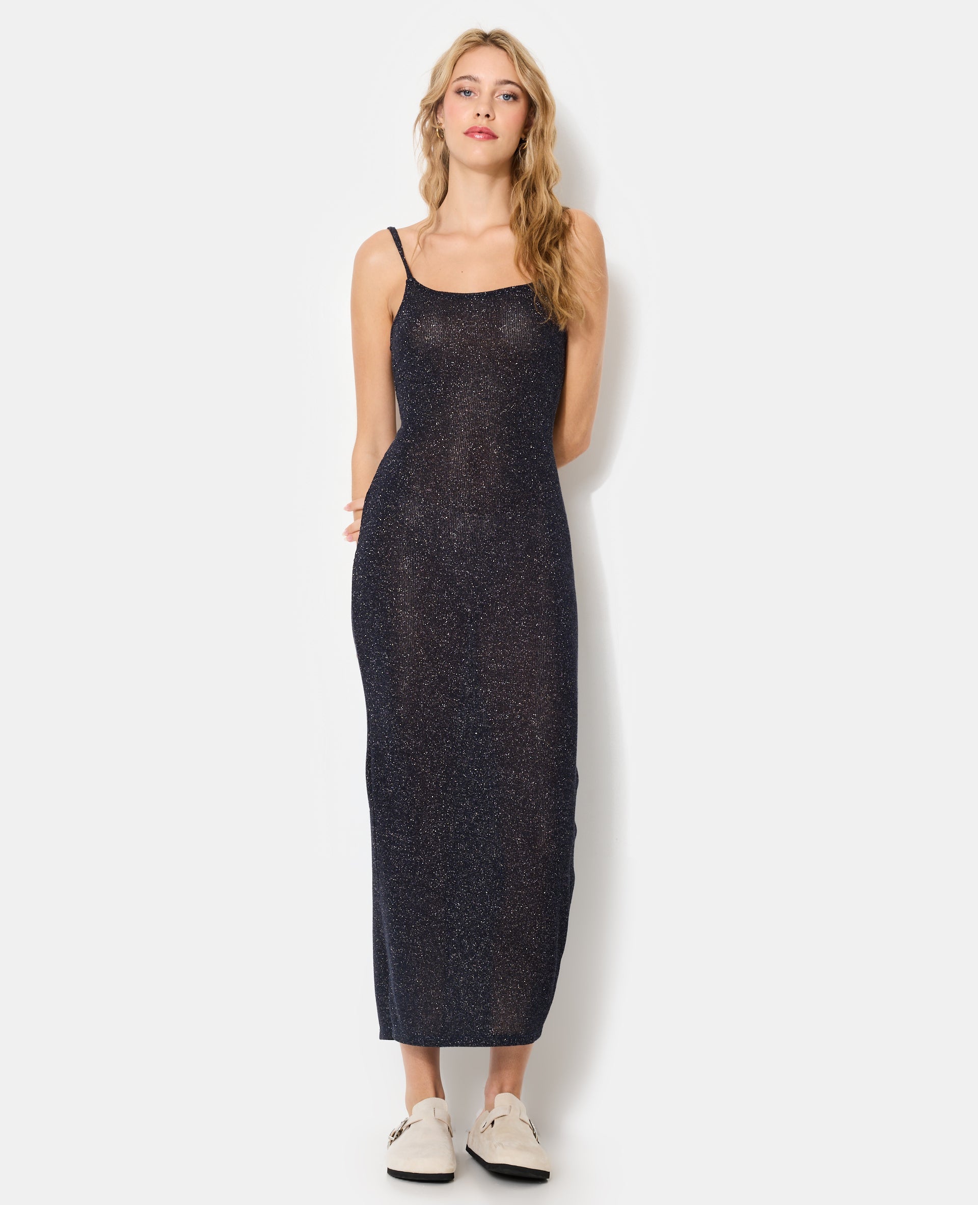 Robe longue laçage dos en maille avec fils lurex