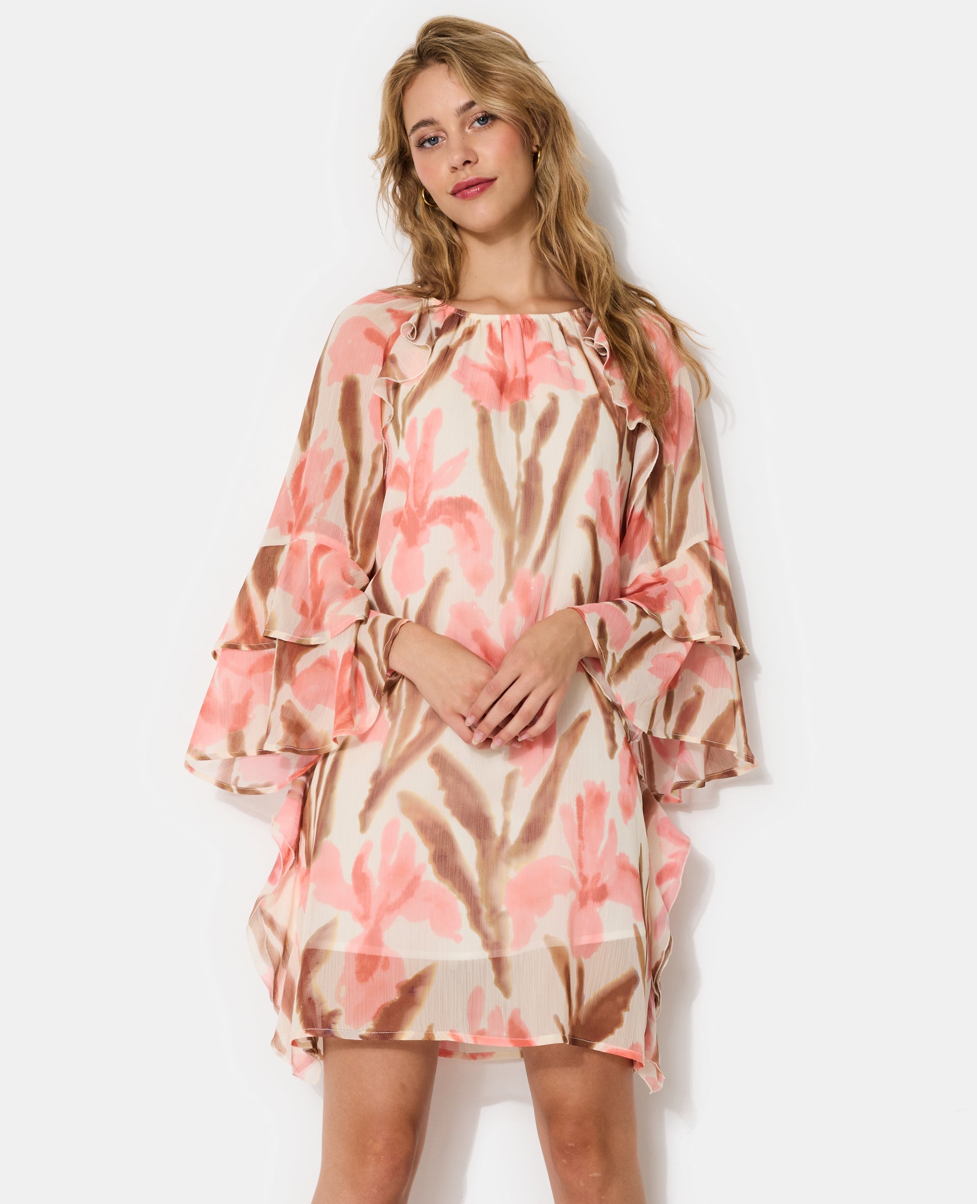 Robe courte en voile avec volants et motifs fleurs