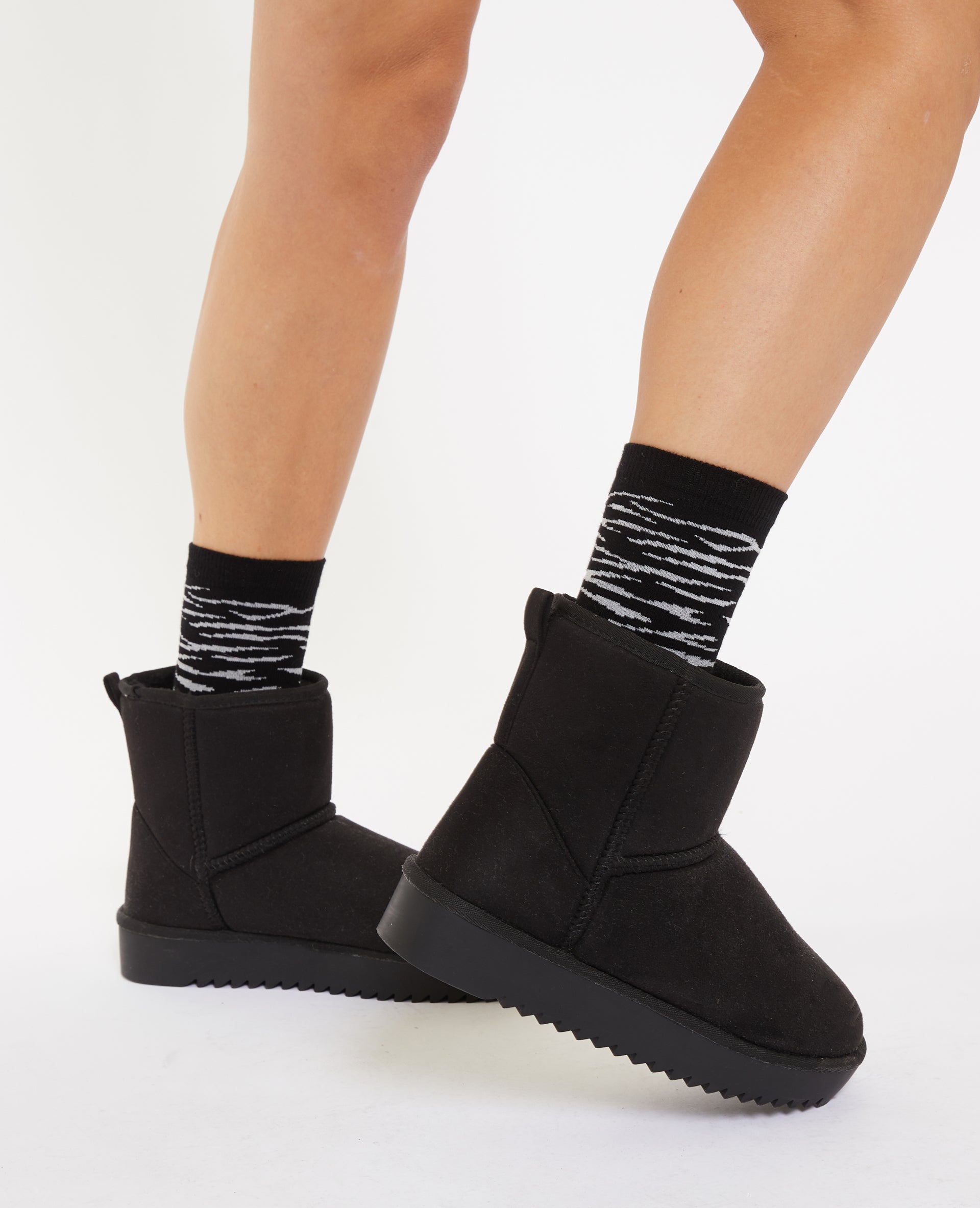 Paire de chaussettes zébrées
