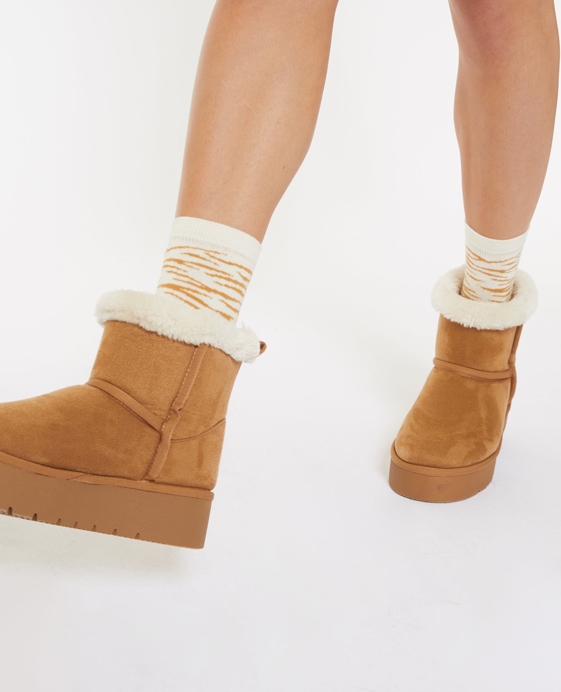 Paire de chaussettes zébrées