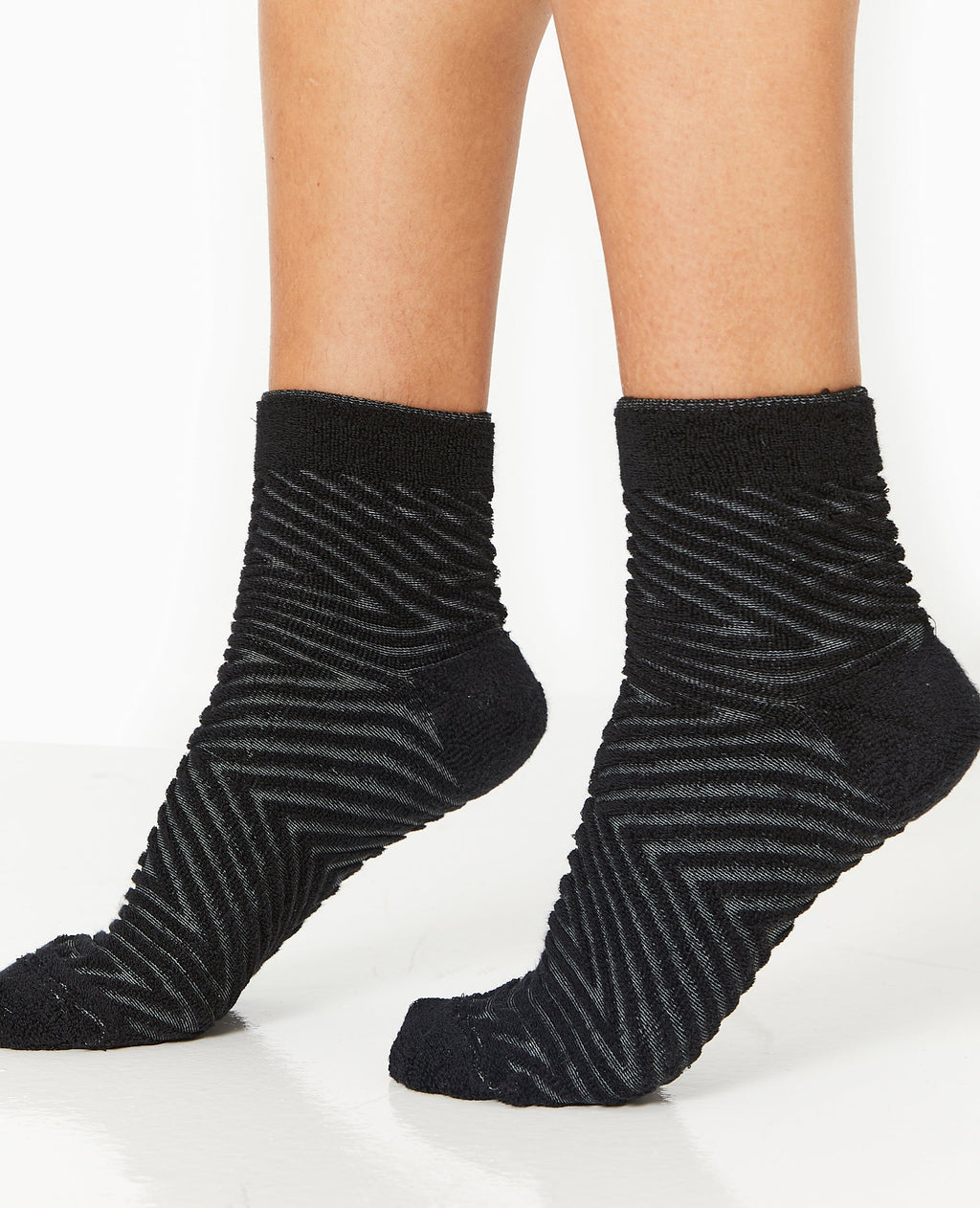Paire de chaussettes avec rayures maille bouclette