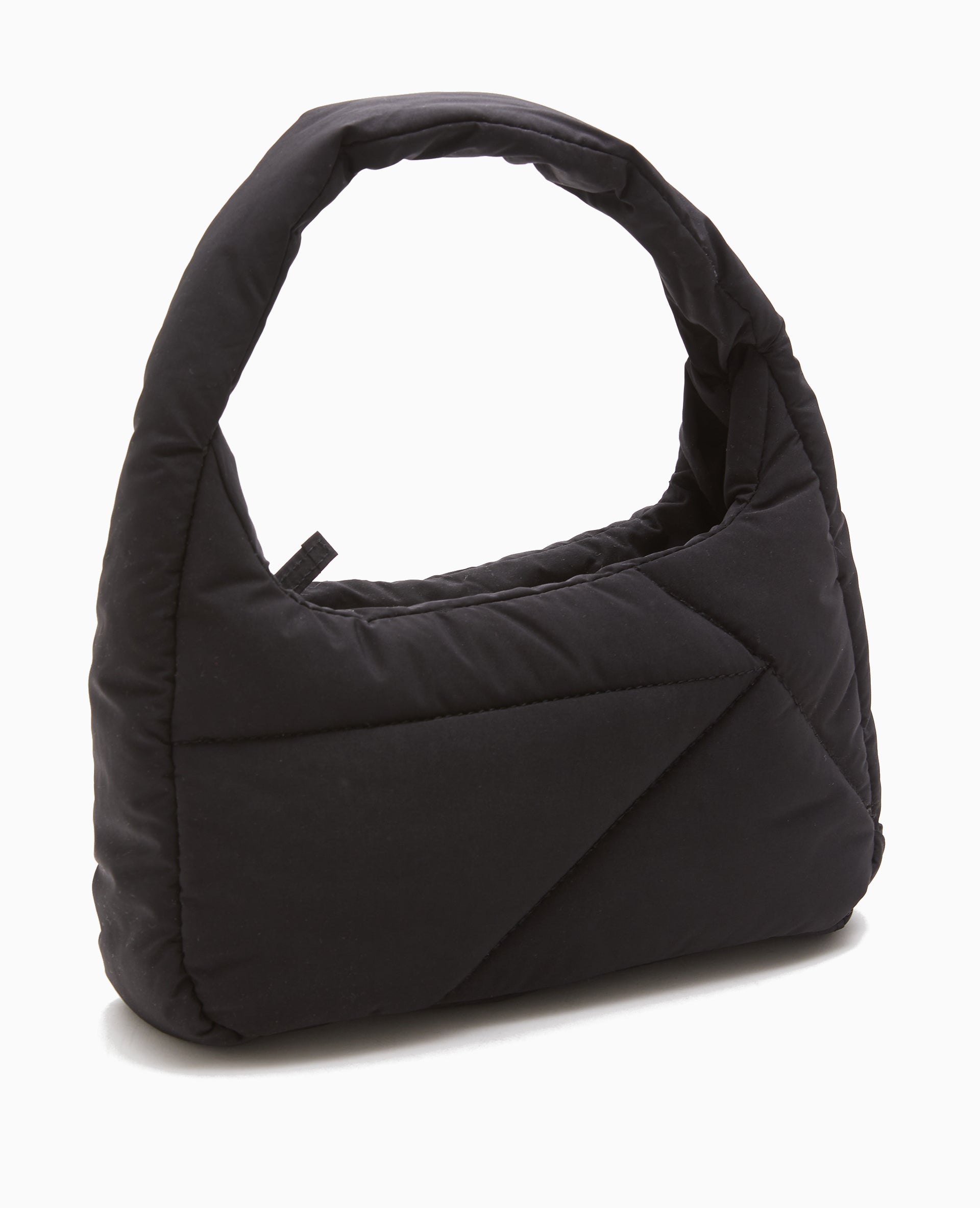 Sac effet matelassé porté épaule