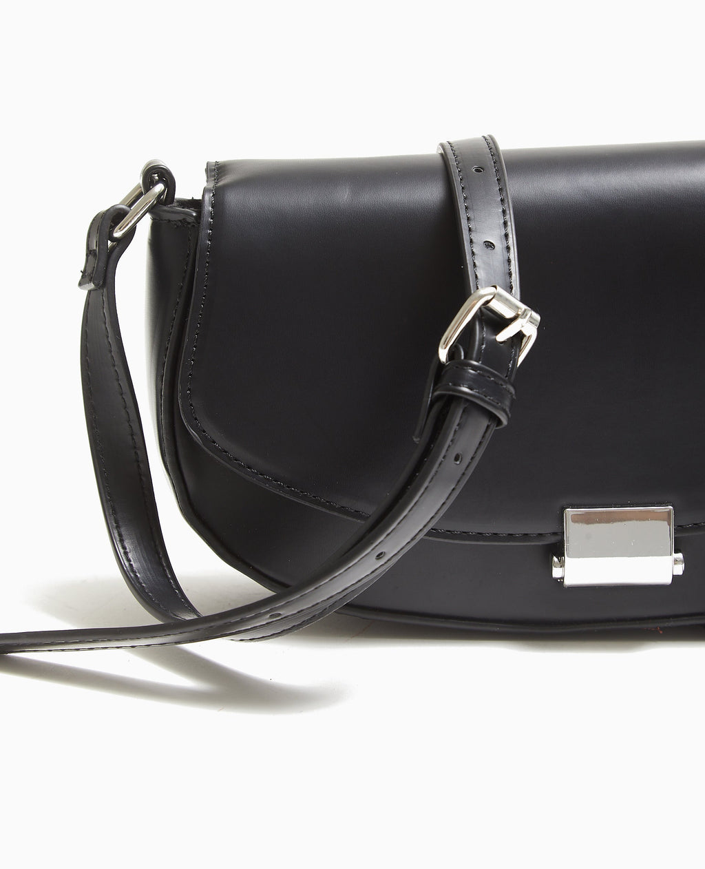 Sac rigide forme allongée