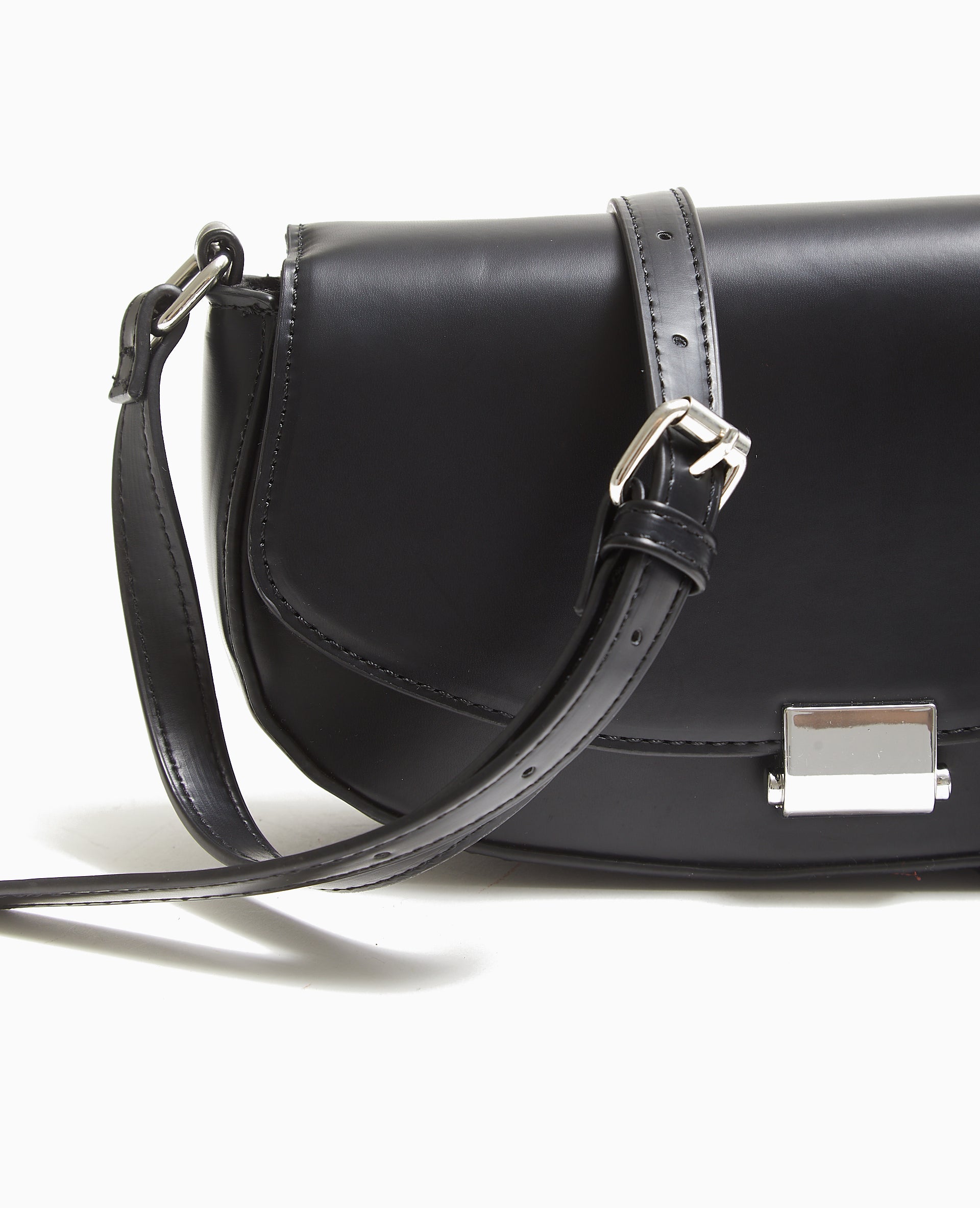 Sac rigide forme allongée