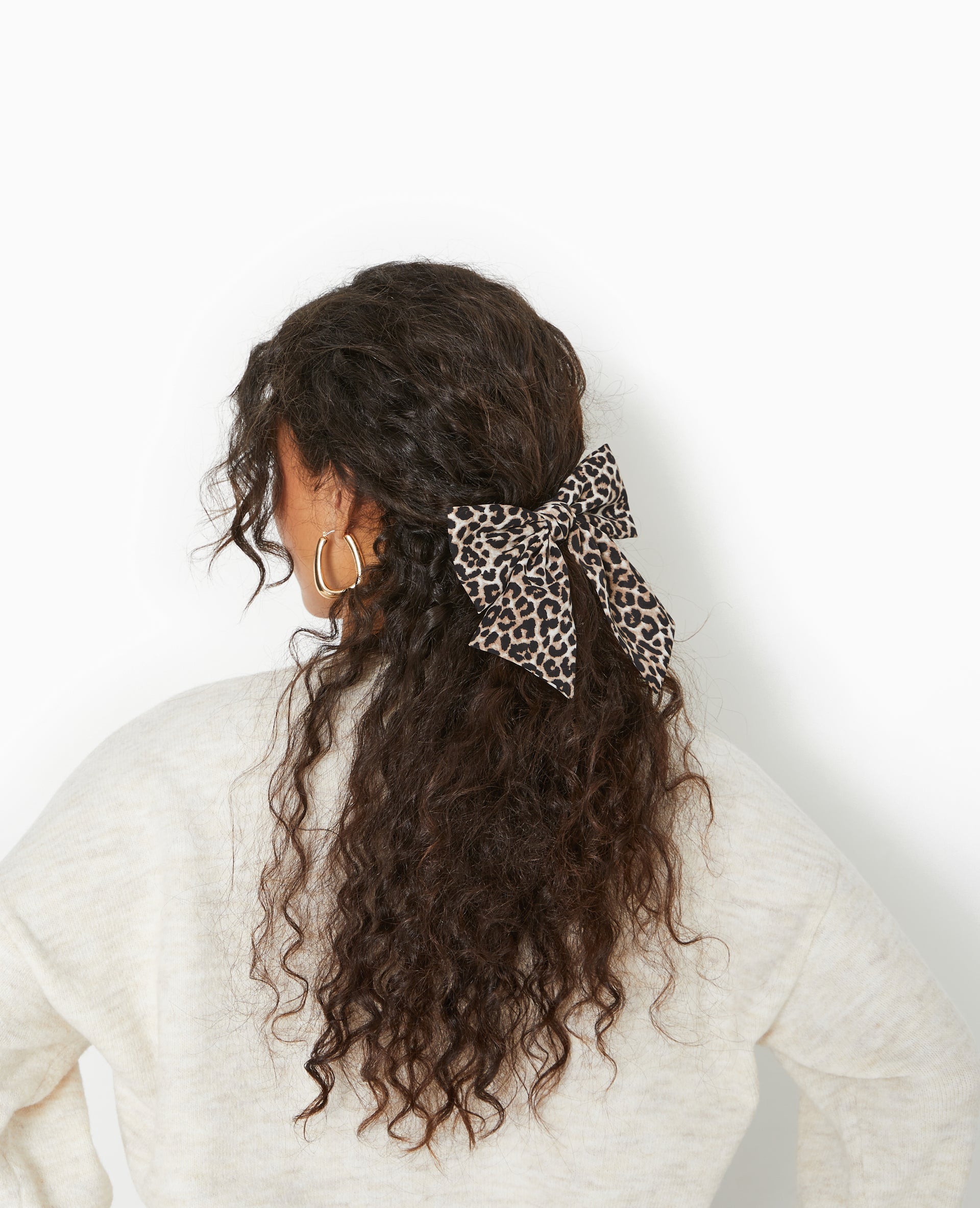 Pince avec nœud motif léopard