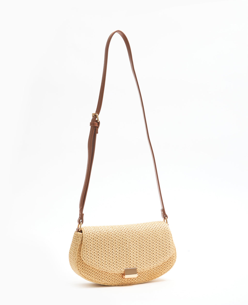 Sac boxy en raphia