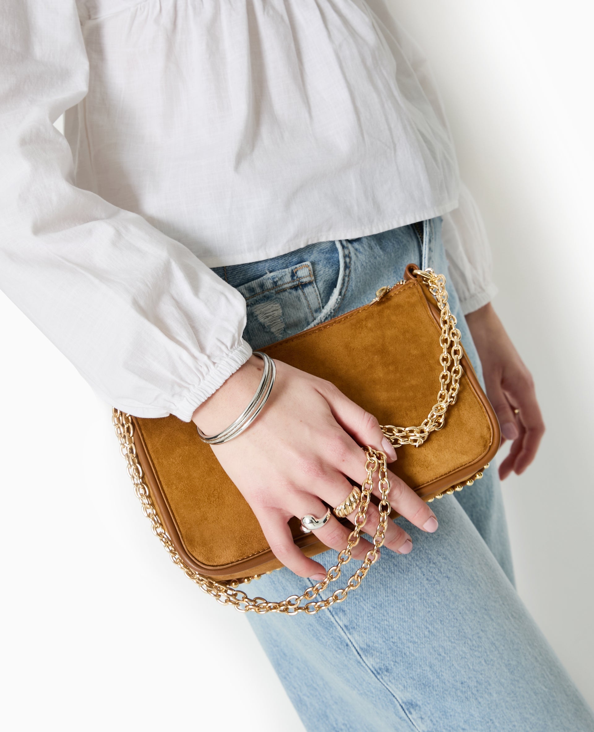 Sac pochette avec chaînette et clous