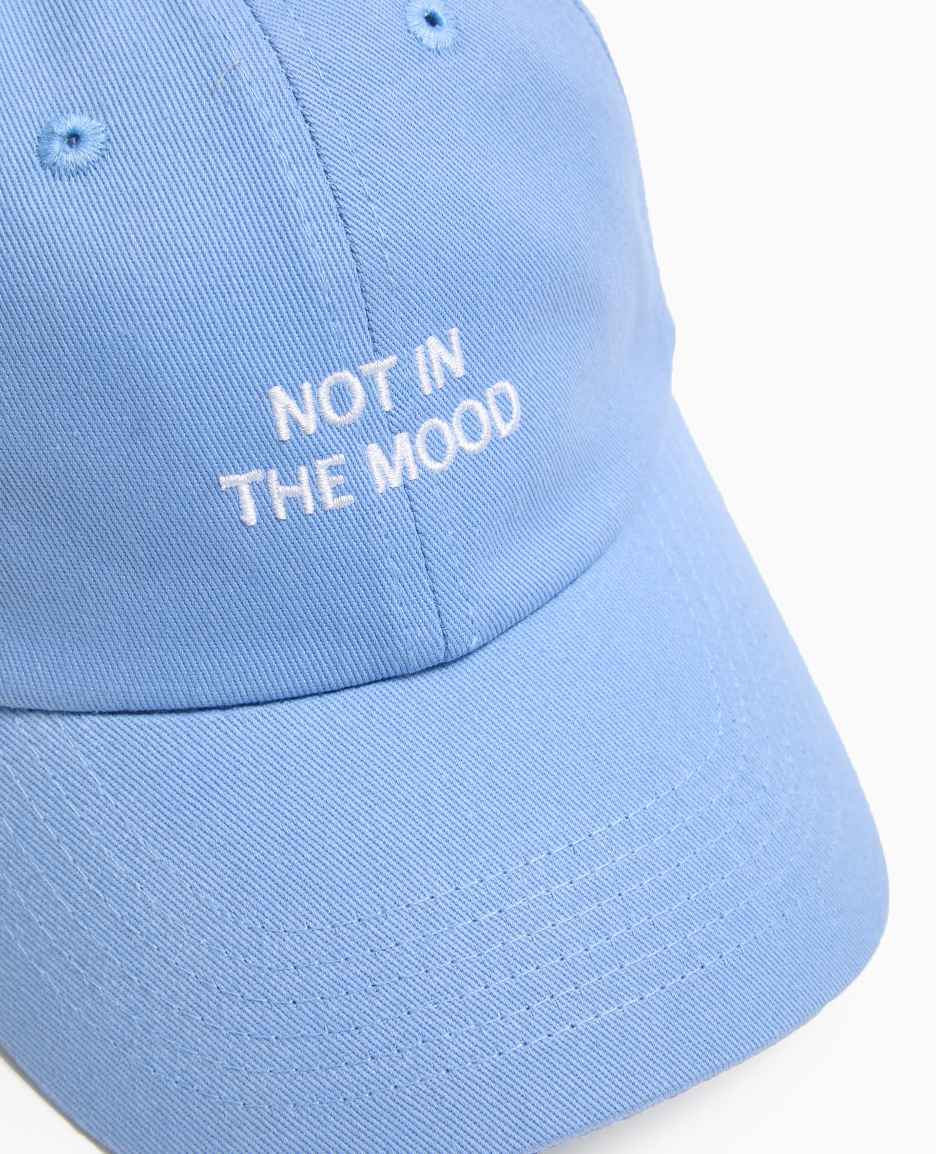 Casquette avec broderie devant