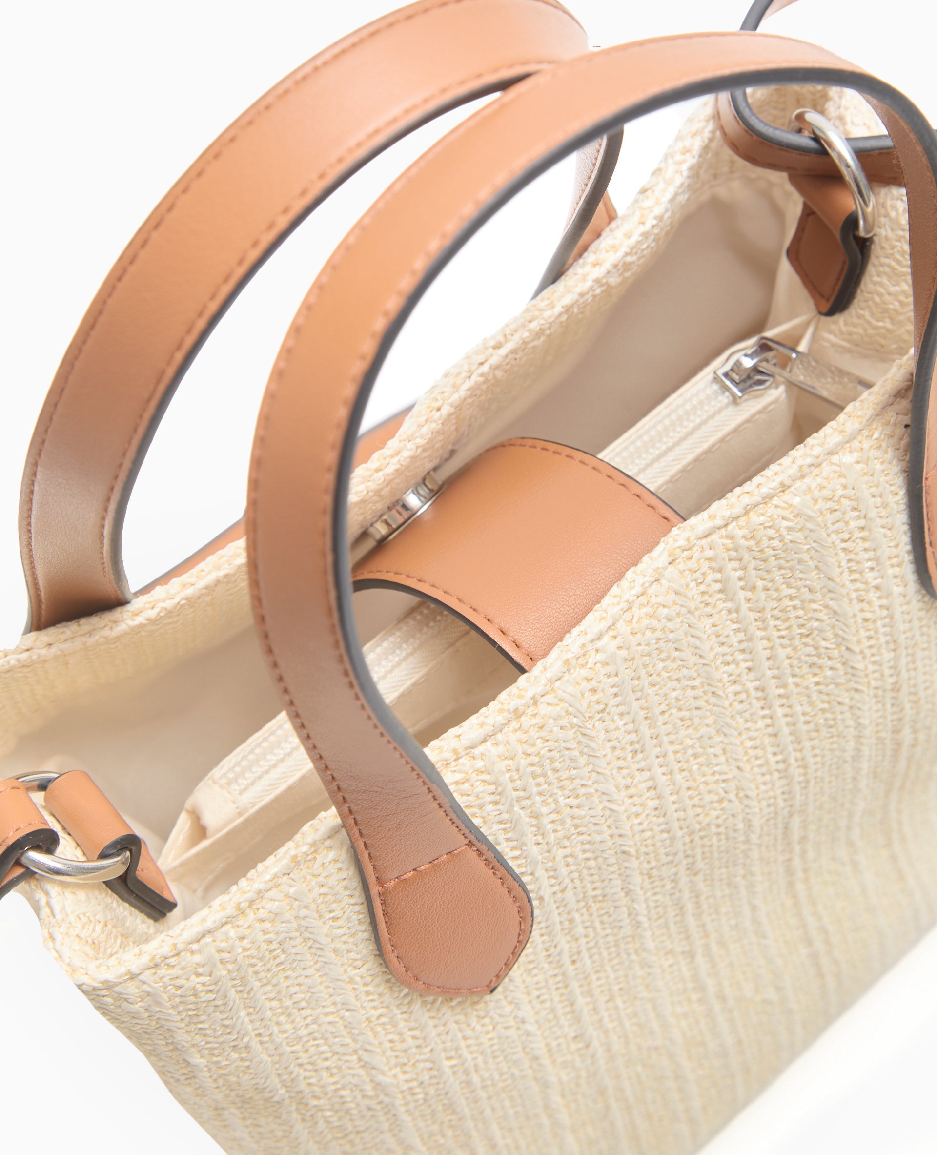 Sac en raphia avec poignées et bandoulière