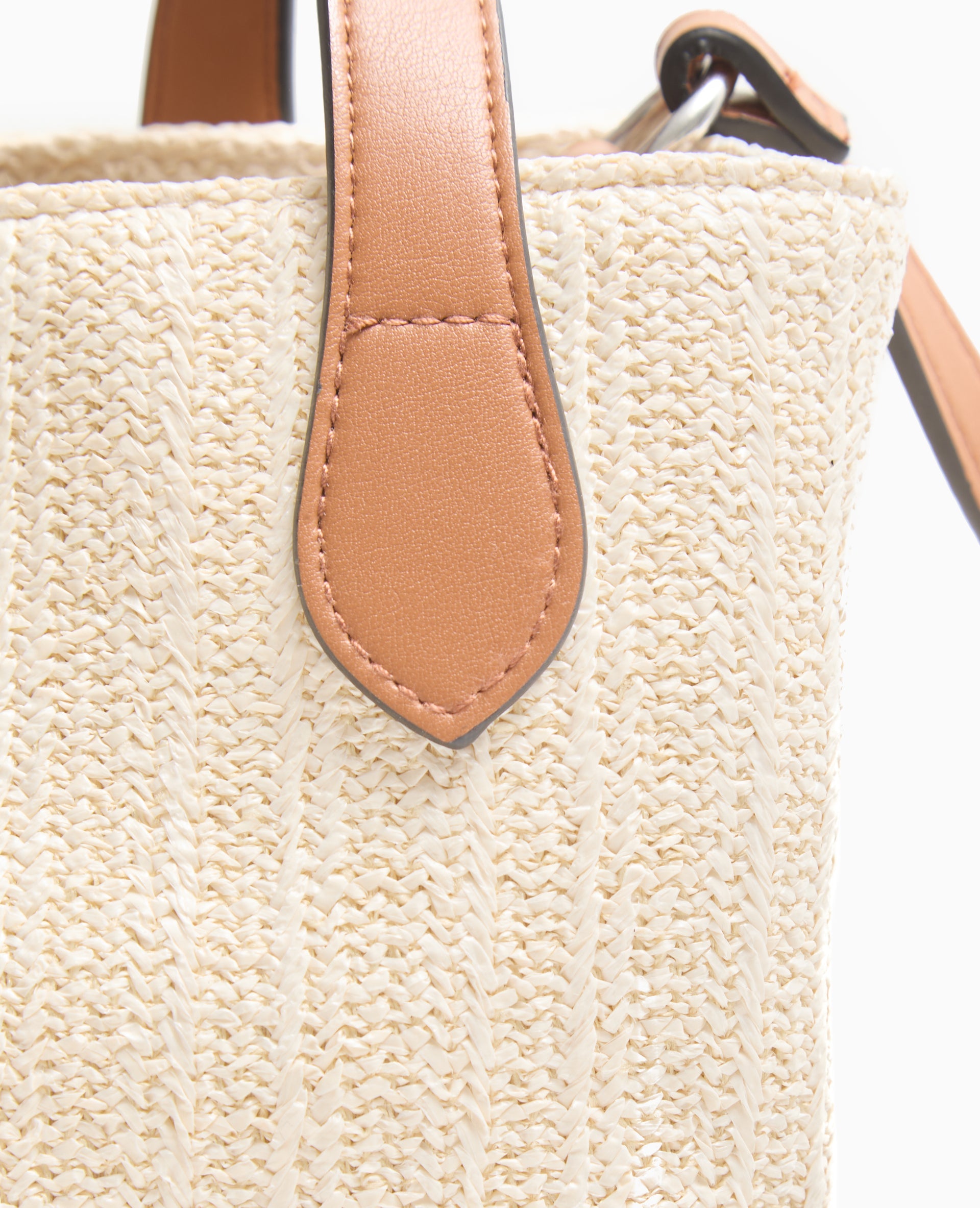 Sac en raphia avec poignées et bandoulière