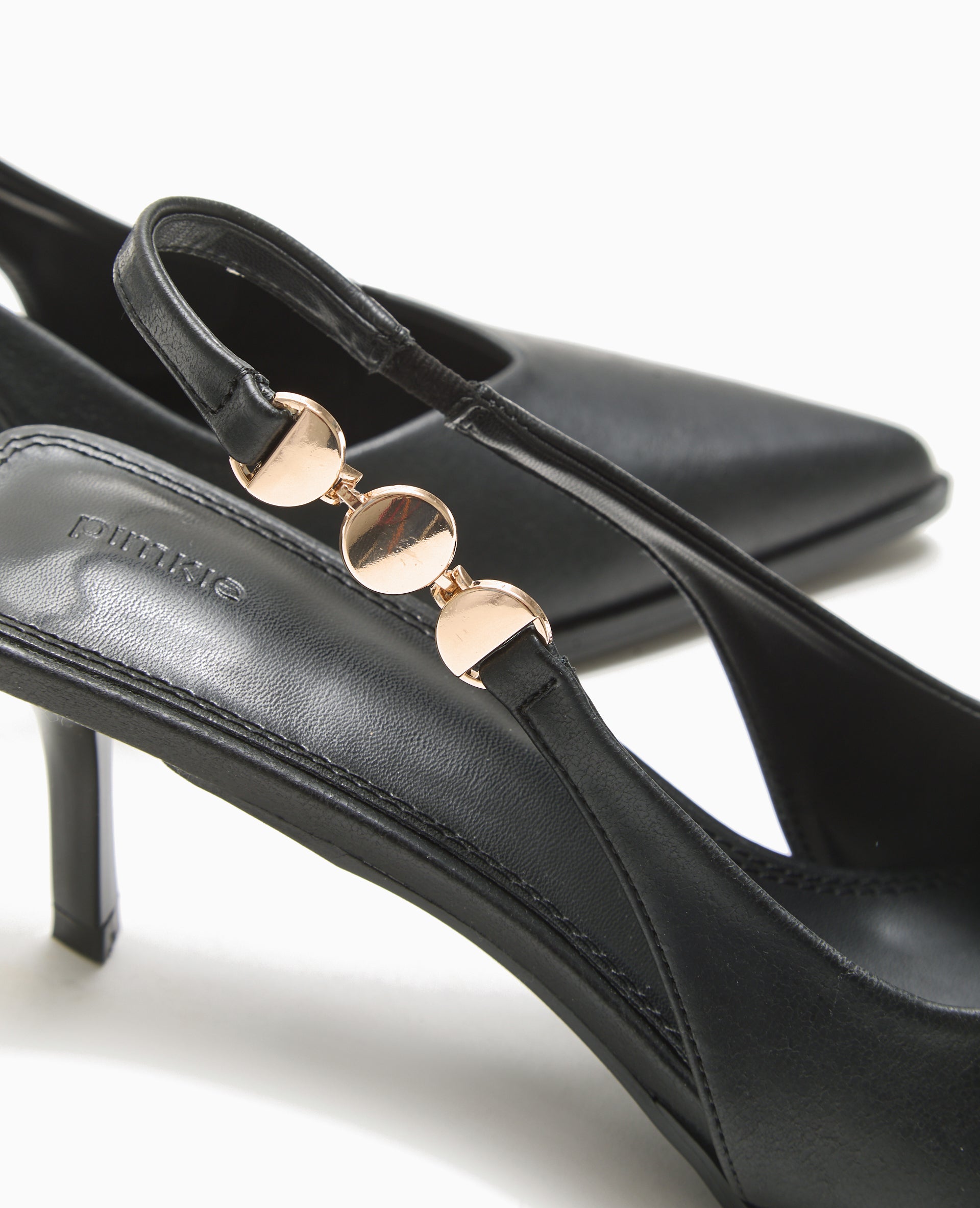 Escarpins bout pointu talon ouvert