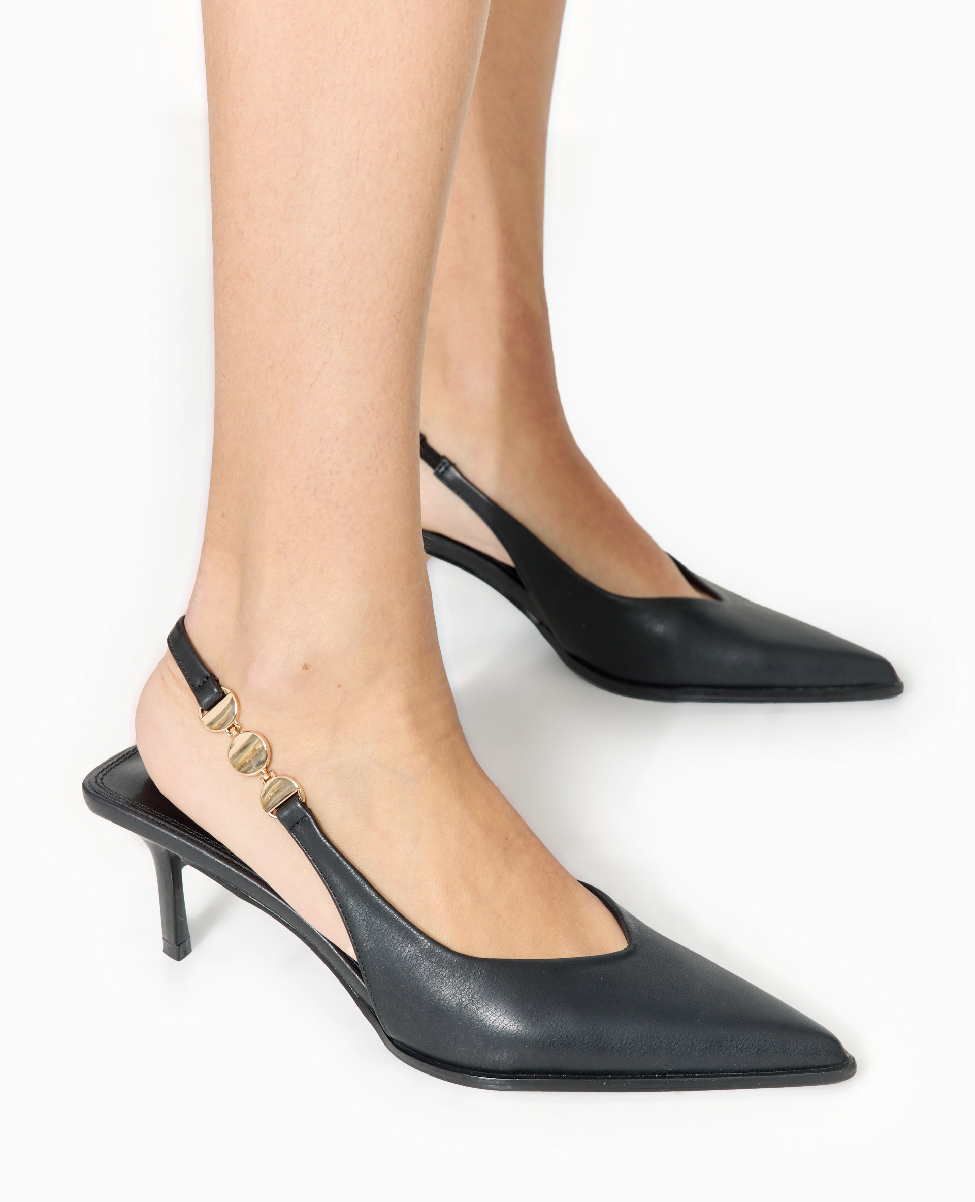 Escarpins bout pointu talon ouvert