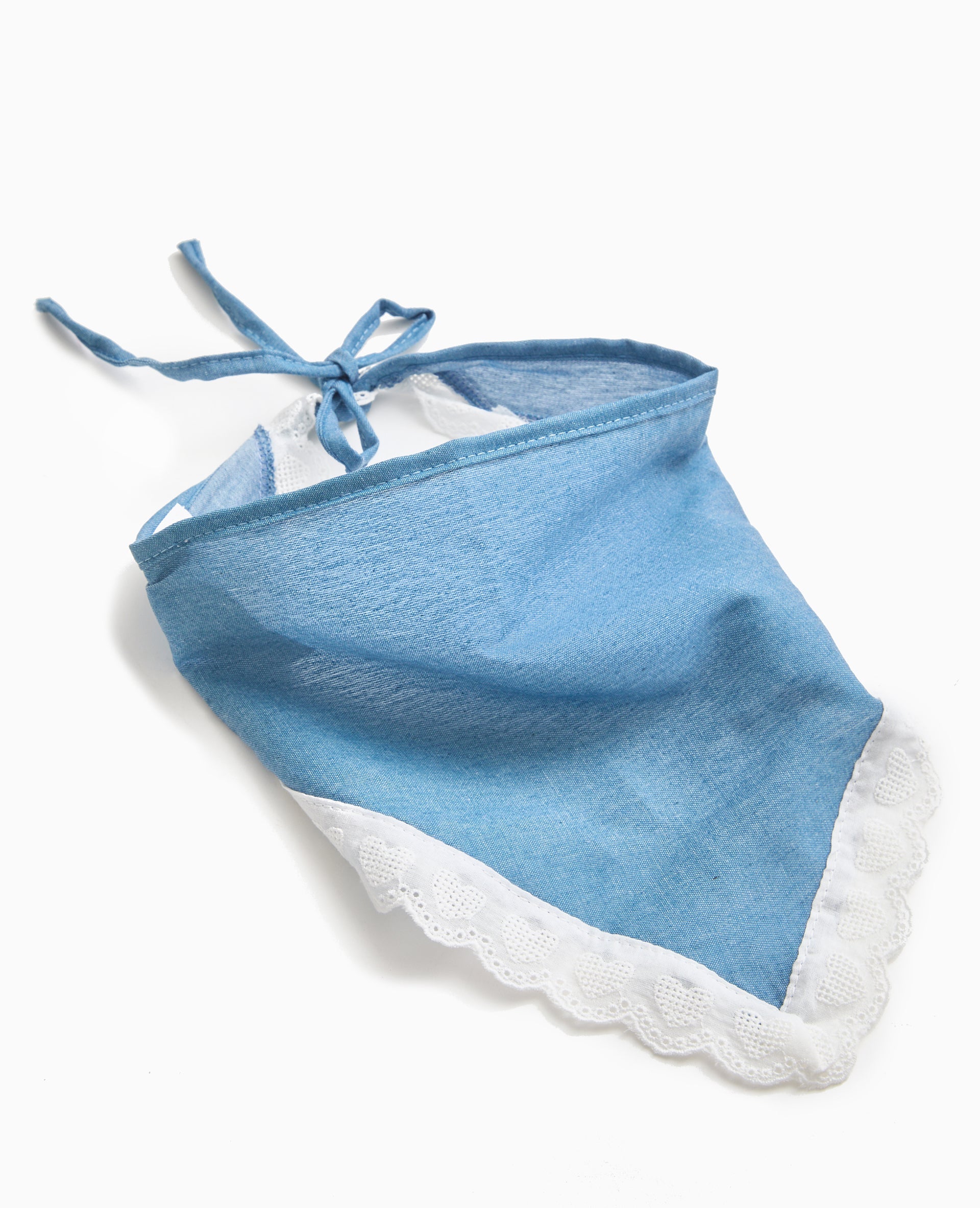 Foulard triangle effet jean avec dentelle