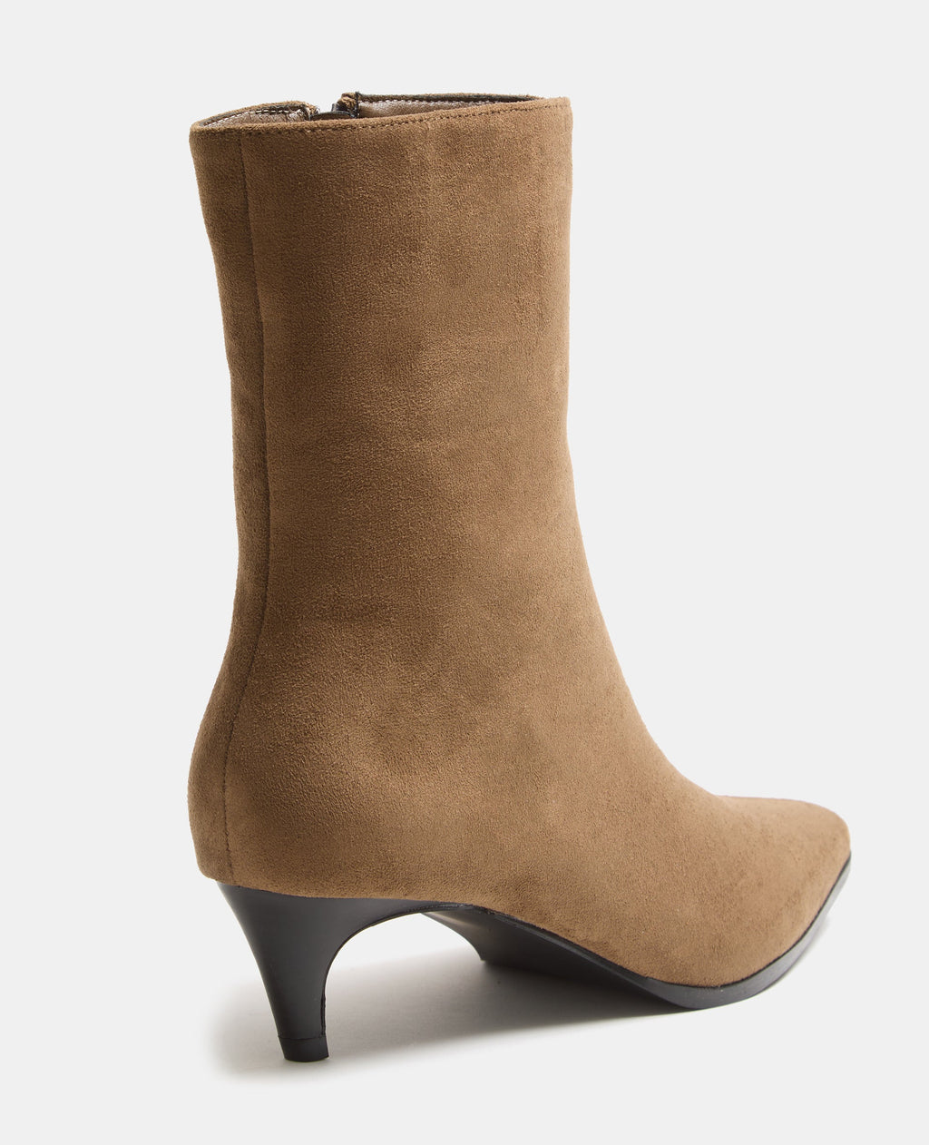 Boots pointues en suédine avec petit talon