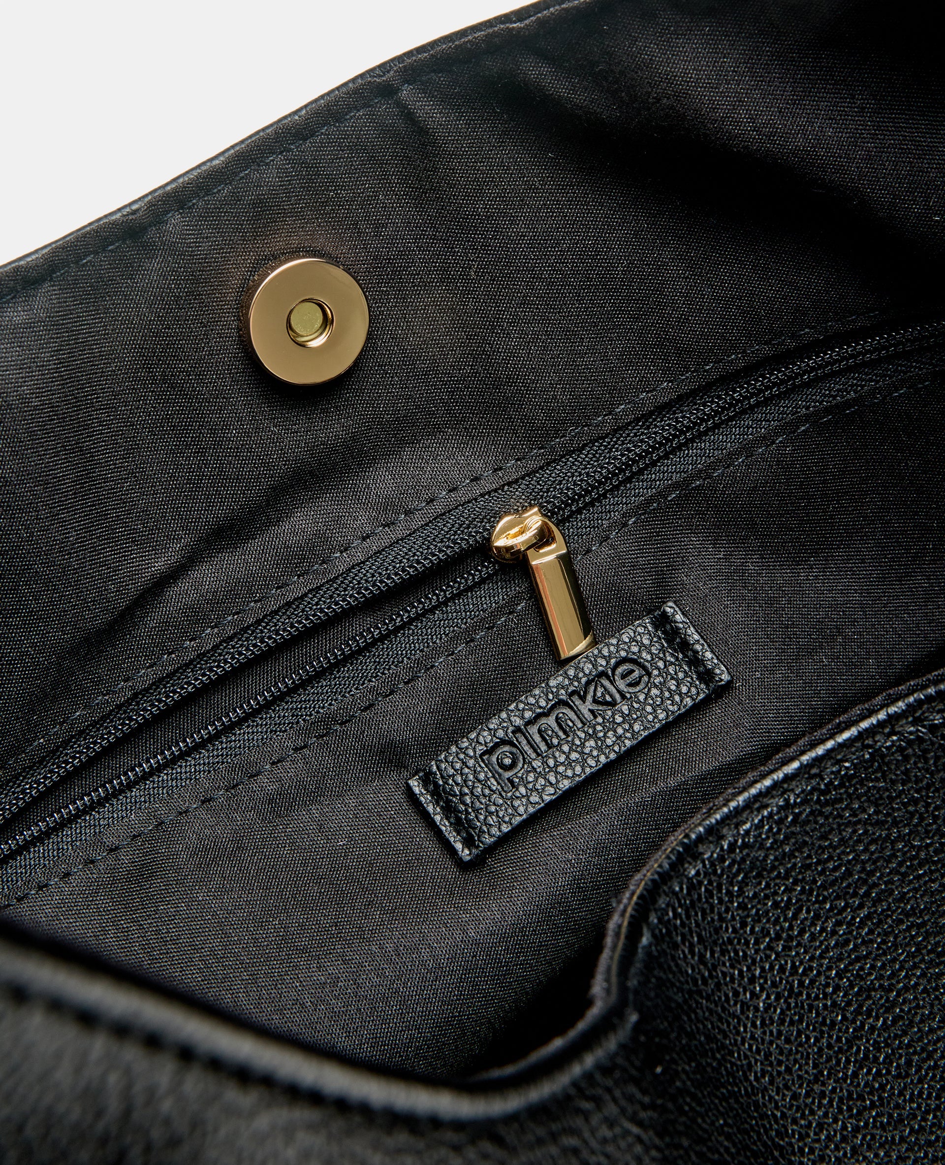 Grand sac en simili avec clous