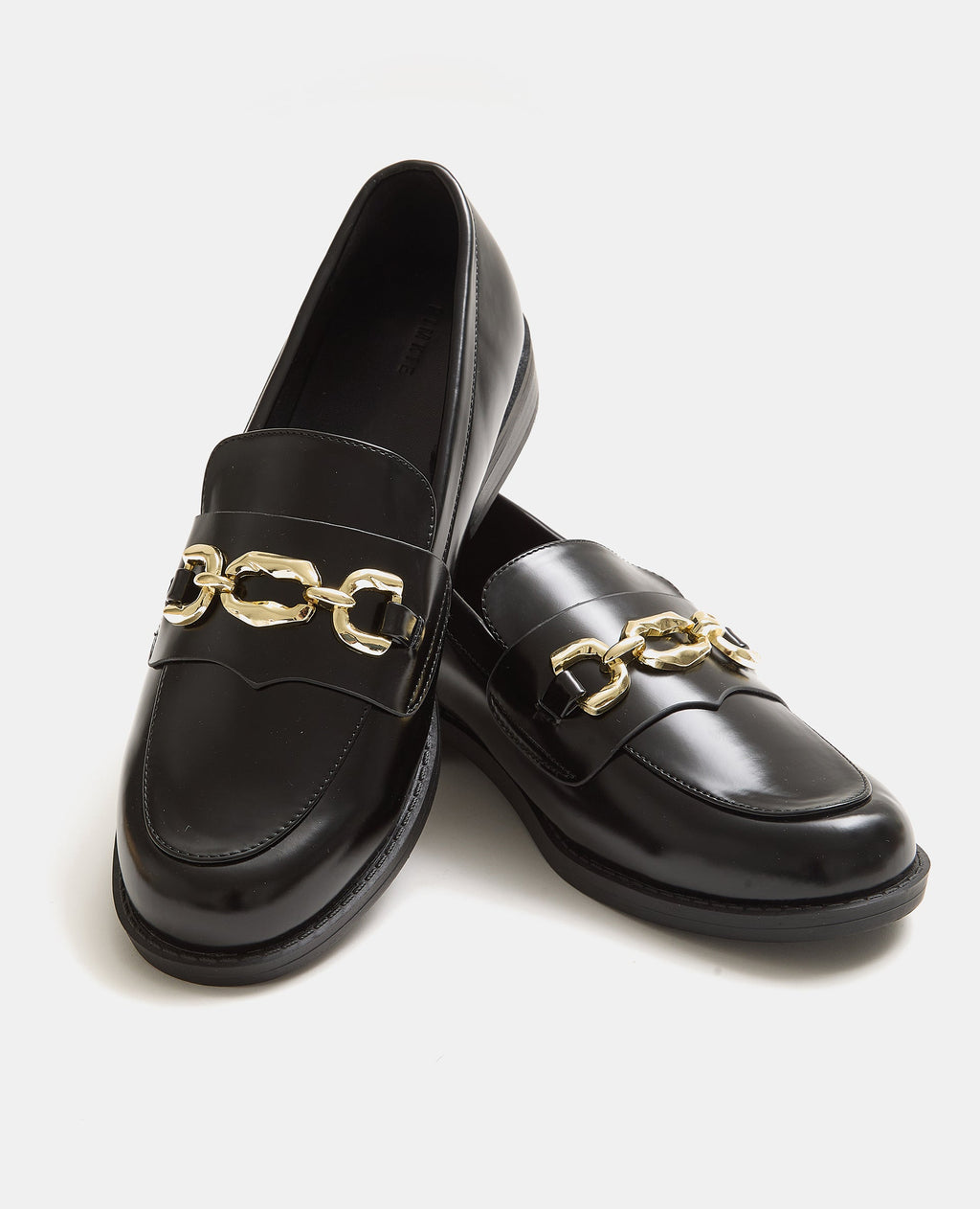 Mocassins avec chaîne
