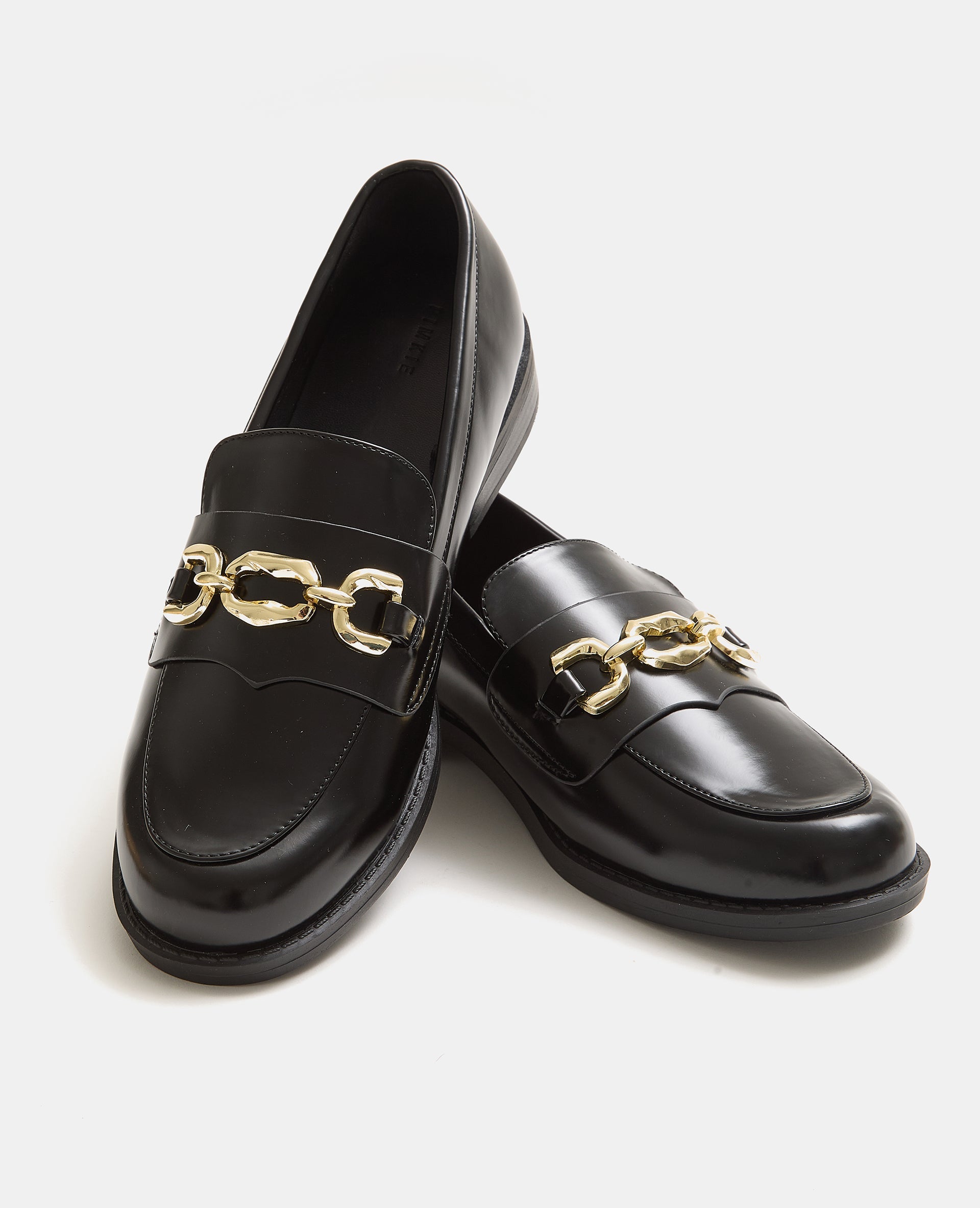 Mocassins avec chaîne