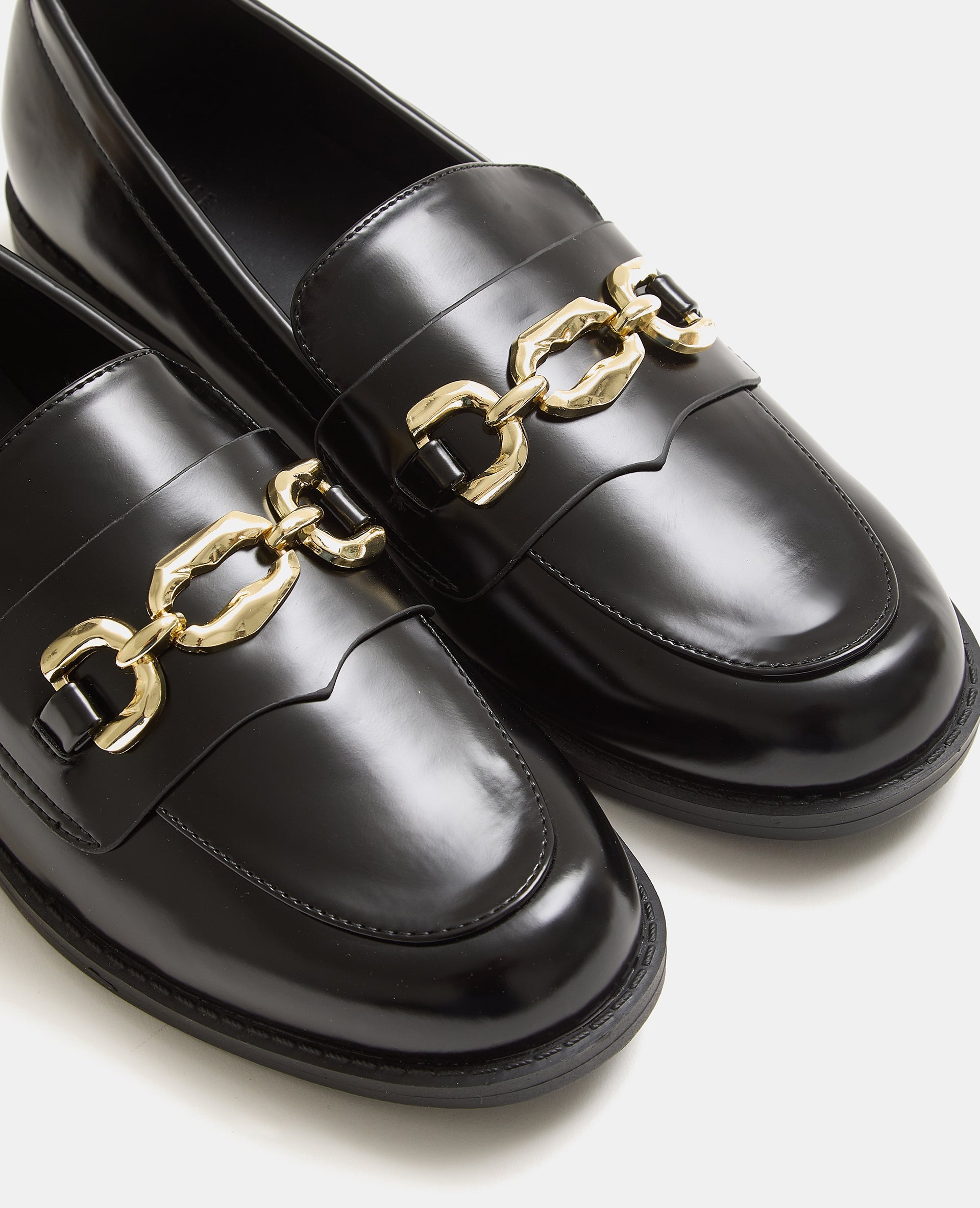 Mocassins avec chaîne
