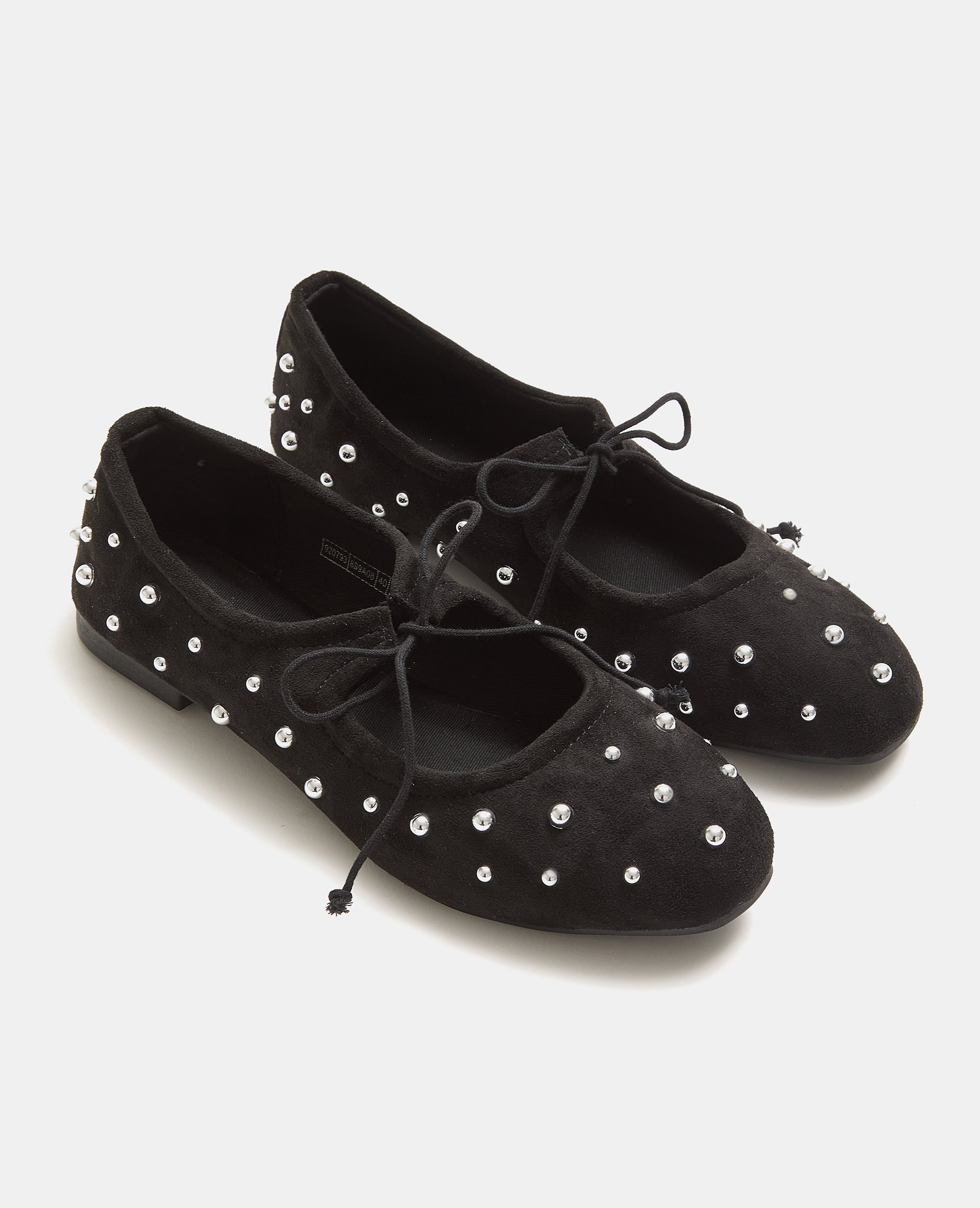 Ballerines en suédine avec clous